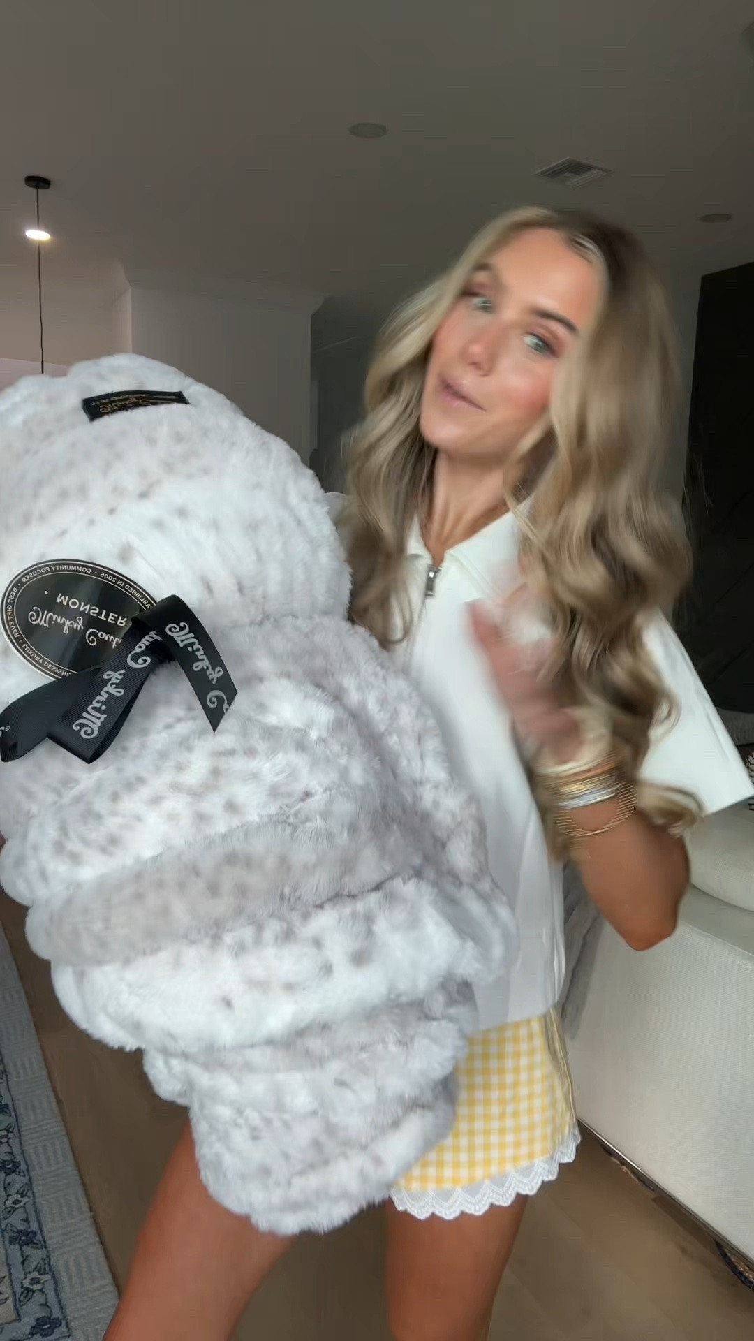My code for Minky couture blankets is SLOANEVOSEN. the blanket of all blankets and I mean every bit of that. This is a life changer it’s so cozy and truly the best blanket I own. @Minky Couture Obsessed. get the monster it’s so worth it btw 

#minkycouture #minkyblanket #minkyblankets #minkycoutureblankets #thebestblanket #cozyblanket #hugsblanket #whiteblanket #softblanket #minkyblanketsnobs

#LTKSaleAlert #LTKHome #LTKdayinmylife