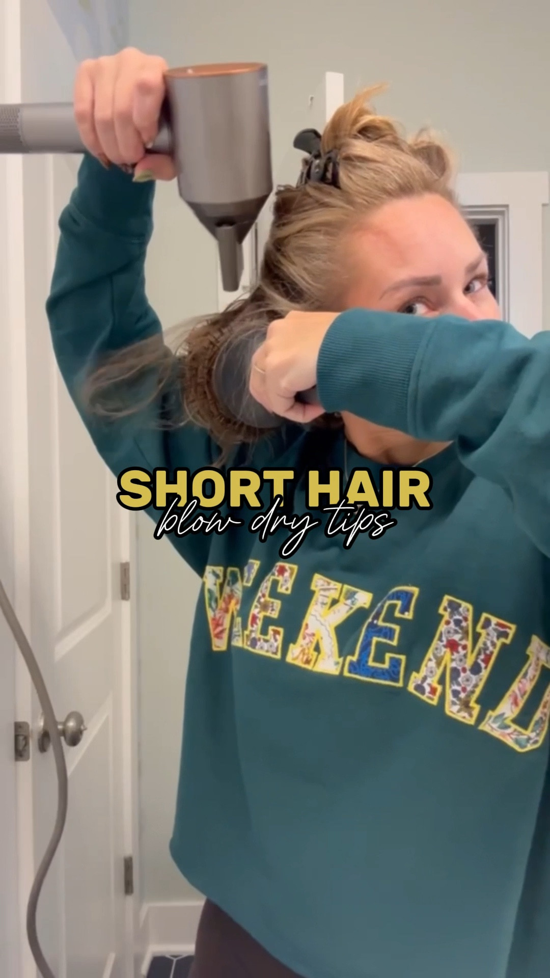 round brush + blow dryer = perfect bouncy blow out💁🏼‍♀️✨ hair tips for short hair!! 

blow dry tips, hair tips, blowout tips, hair tip, beauty, beauty tips, blow dryer, fall fashion, fall style, Claire Tammaro 

#LTKVideo #LTKStyleTip #LTKBeauty