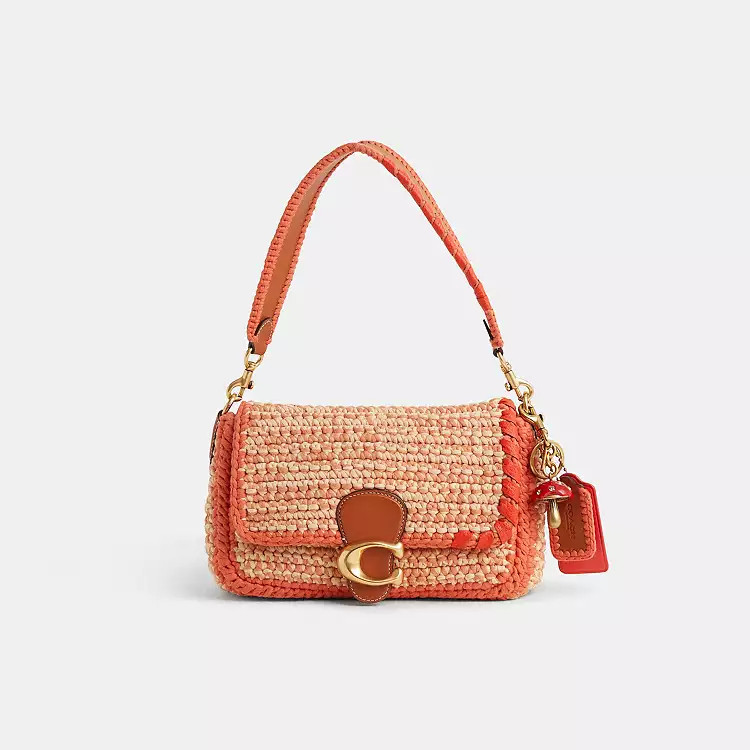 $725 | Coach (US)