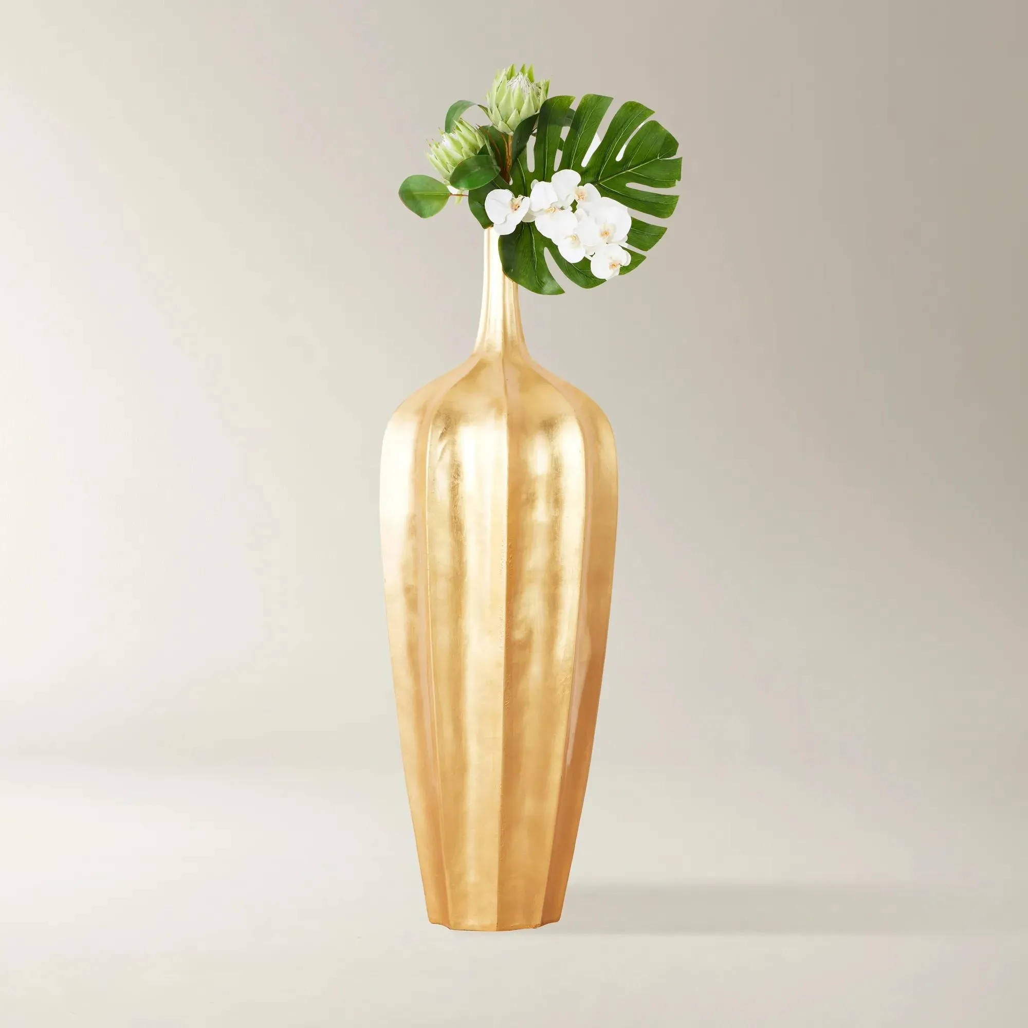 Accolade Vase | Z Gallerie
