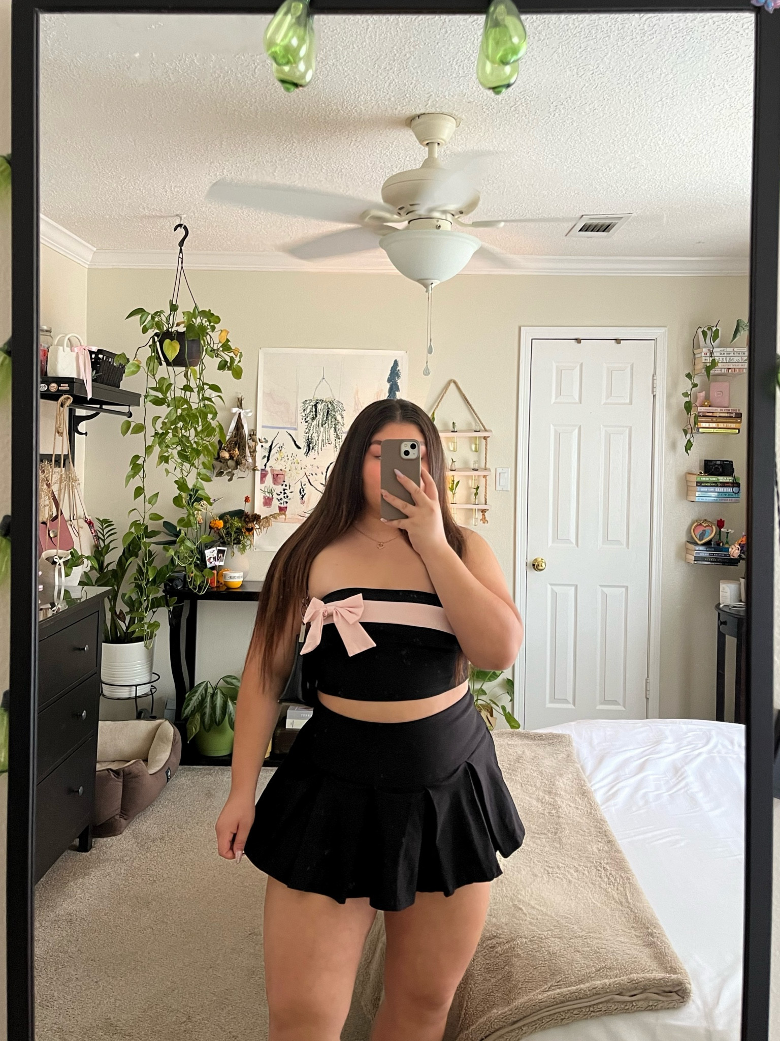 dinner outfit from last night 🎀🖤

#LTKBeauty #LTKSeasonal