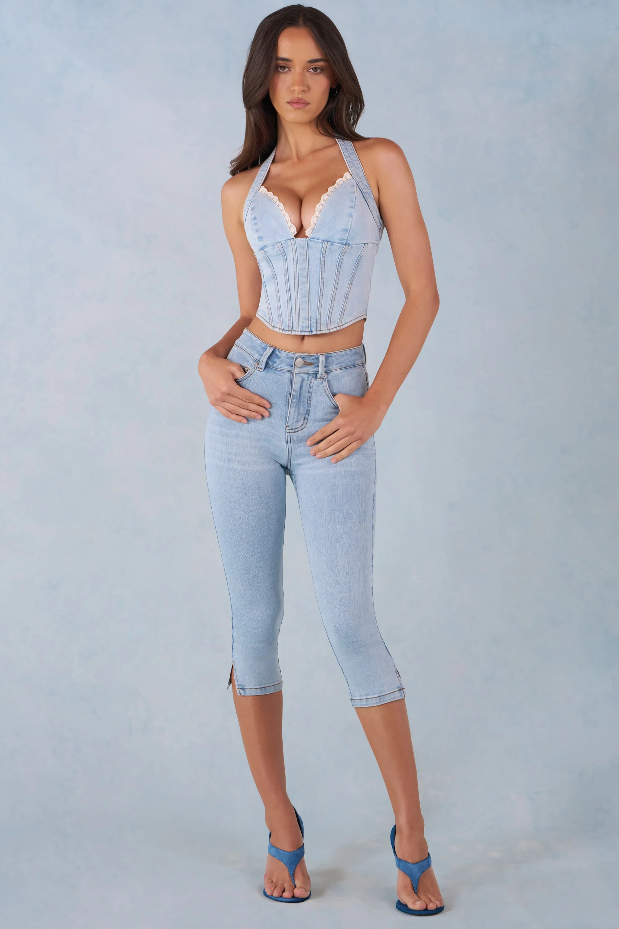 Mid-Rise Denim Capri Jeans in Light Denim | Oh Polly