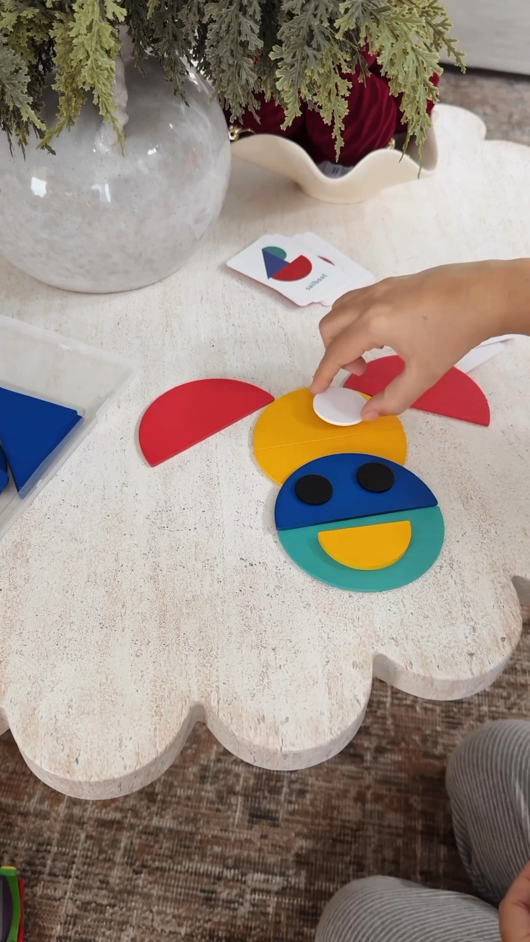 These are such a good screen free toy for kids and sooo good for their little brains too! I remember having these sort of things as a kid too! 

#LTKKids #LTKGiftGuide #LTKFindsUnder50