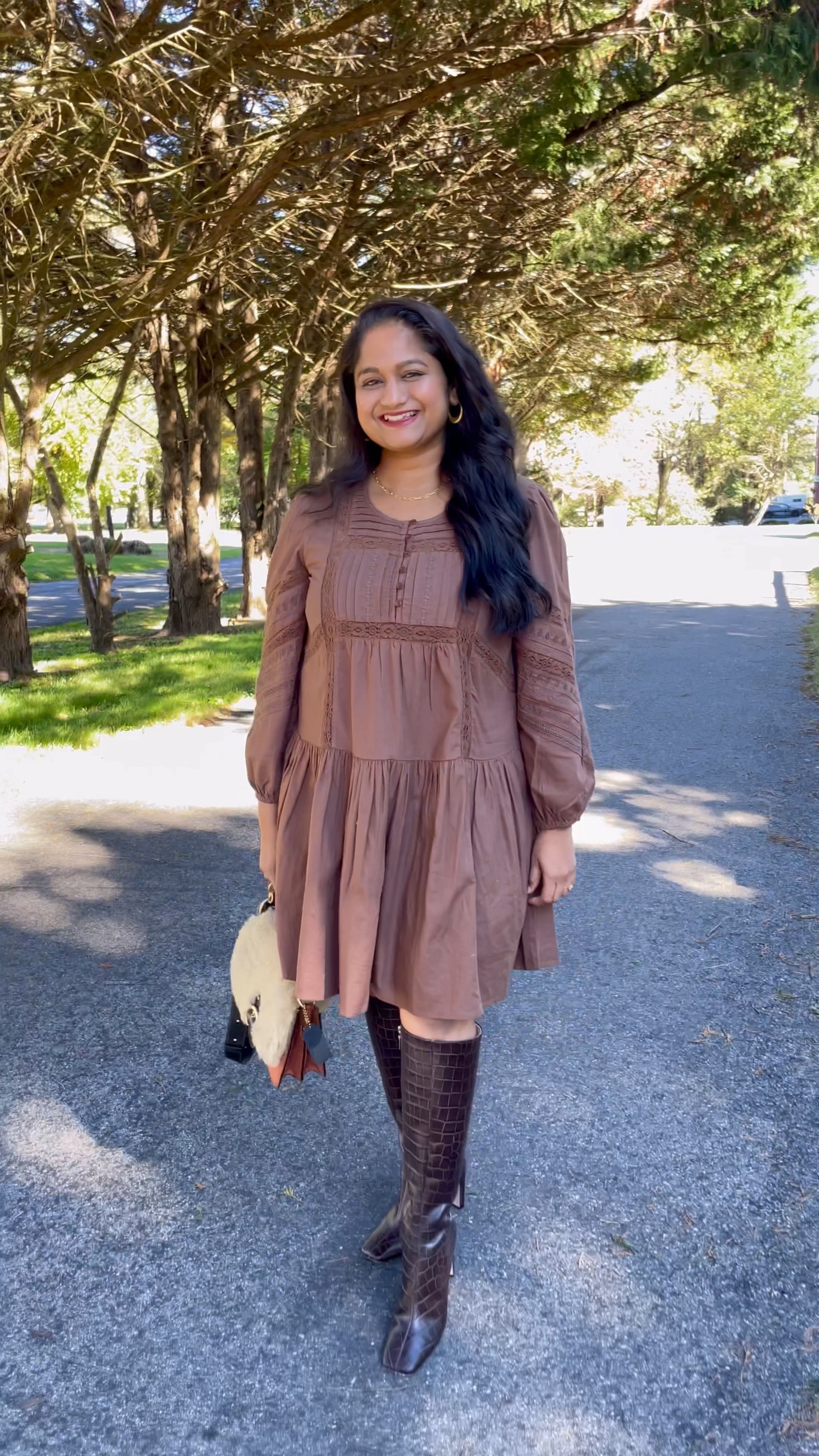  Holiday dress,  this dress is perfect for low key holding events especially Thanksgiving, breezy and cute. It's 50% off right now. 
I am in between S/M in dresses 
 and wearing a S in this.  

#LTKsalealert #LTKHolidaySale #LTKmidsize