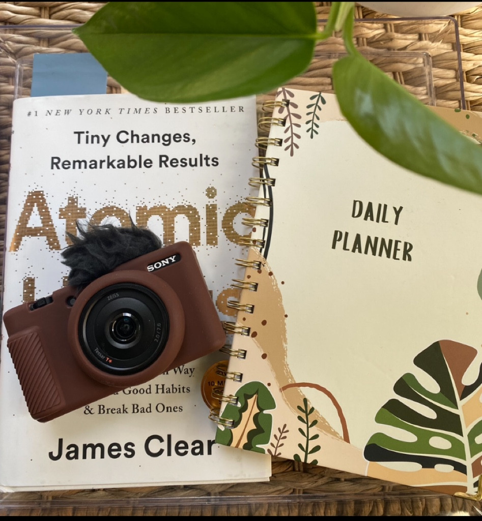 A few of my favorite content creation tools to keep me motivated and on track.  #contentcreation #contentcteators #sonycamera

#LTKsalealert #LTKMostLoved #LTKGiftGuide