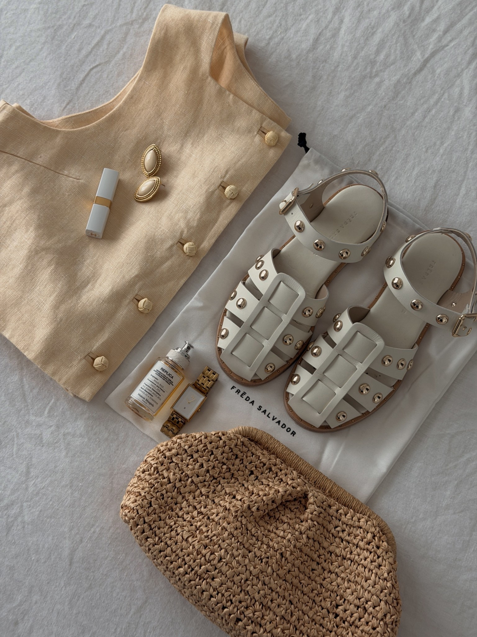 My little butter yellow linen top from Posse is back in stock and on sale! 

The quality of their linen pieces is stunning 💛

With Amour, M.

#LTKootd #LTKMothersDay #LTKSaleAlert