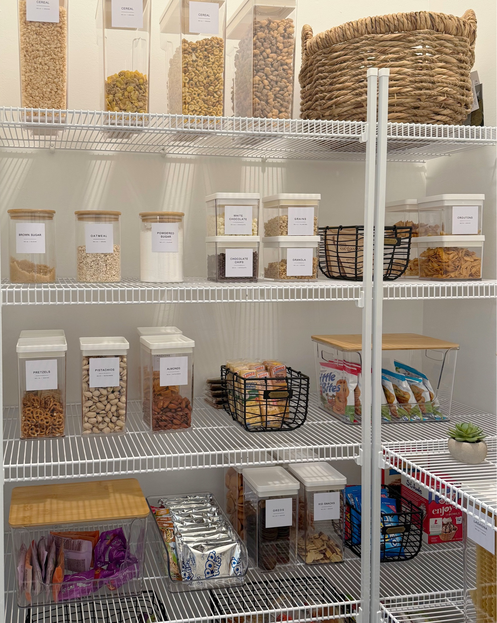 Been working on some more of my pantry organization! Now I just need to hang my fruit bags! 


Pantry organizers, food labels, food storage, food containers, home organization, pantry organization, glass jar, rice containers, stackable food containers, vegetable storage, acrylic container 



#amazon #amazonfinds 

#LTKHome