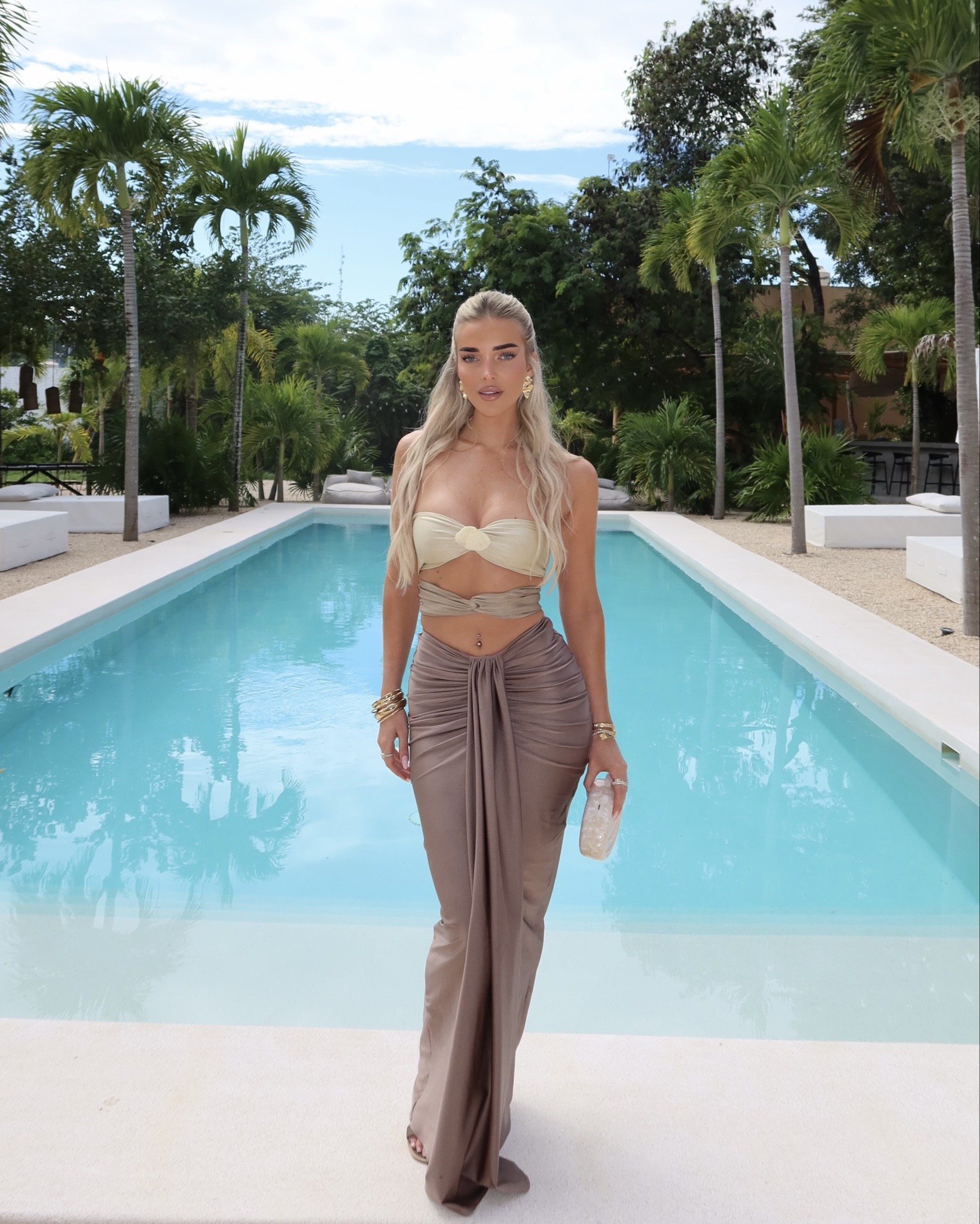 Golden girl 🏆 

#LTKuk #LTKeurope #LTKtravel