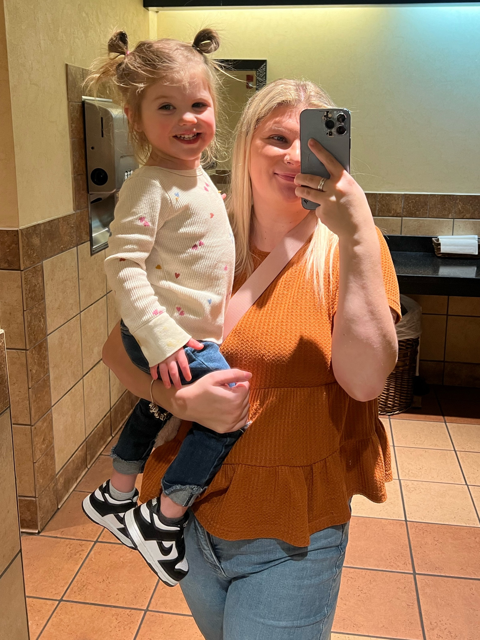 Lunch with my little bestie 🩷

#LTKstyletip #LTKshoecrush #LTKmidsize