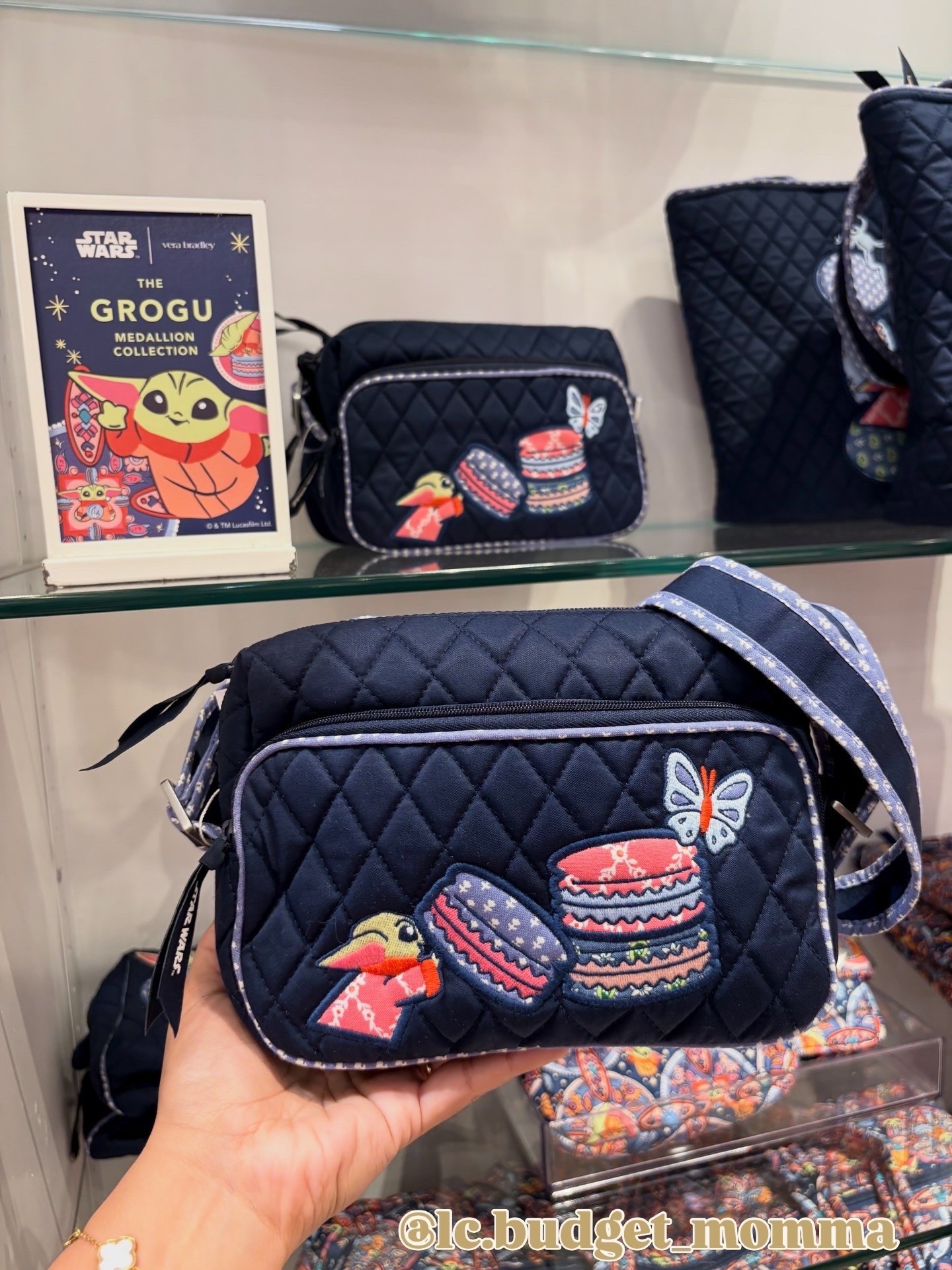 #verabradley #starwars #grogu #disney #bag #purse #crossbody

#LTKSeasonal #LTKootd