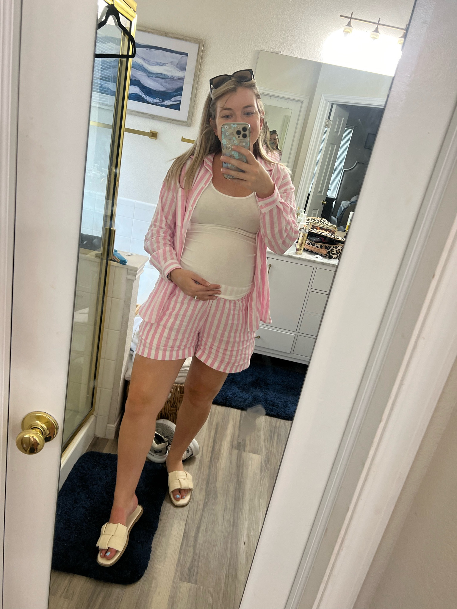 Comfy summer outfit perfect for bump or not! 32 weeks pregnant here!

Linen shorts, matching sets, summer outfits, old navy finds, bump friendly, maternity style 

#LTKbump #LTKstyletip #LTKfindsunder50