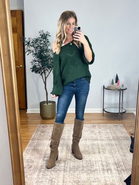Here is an easy casual outfit for the holidays! Love this sweater worn off the shoulder for the holidays! Wearing size small. 

#amazonfashion #founditonamazon

#LTKHoliday #LTKSeasonal #LTKfindsunder50