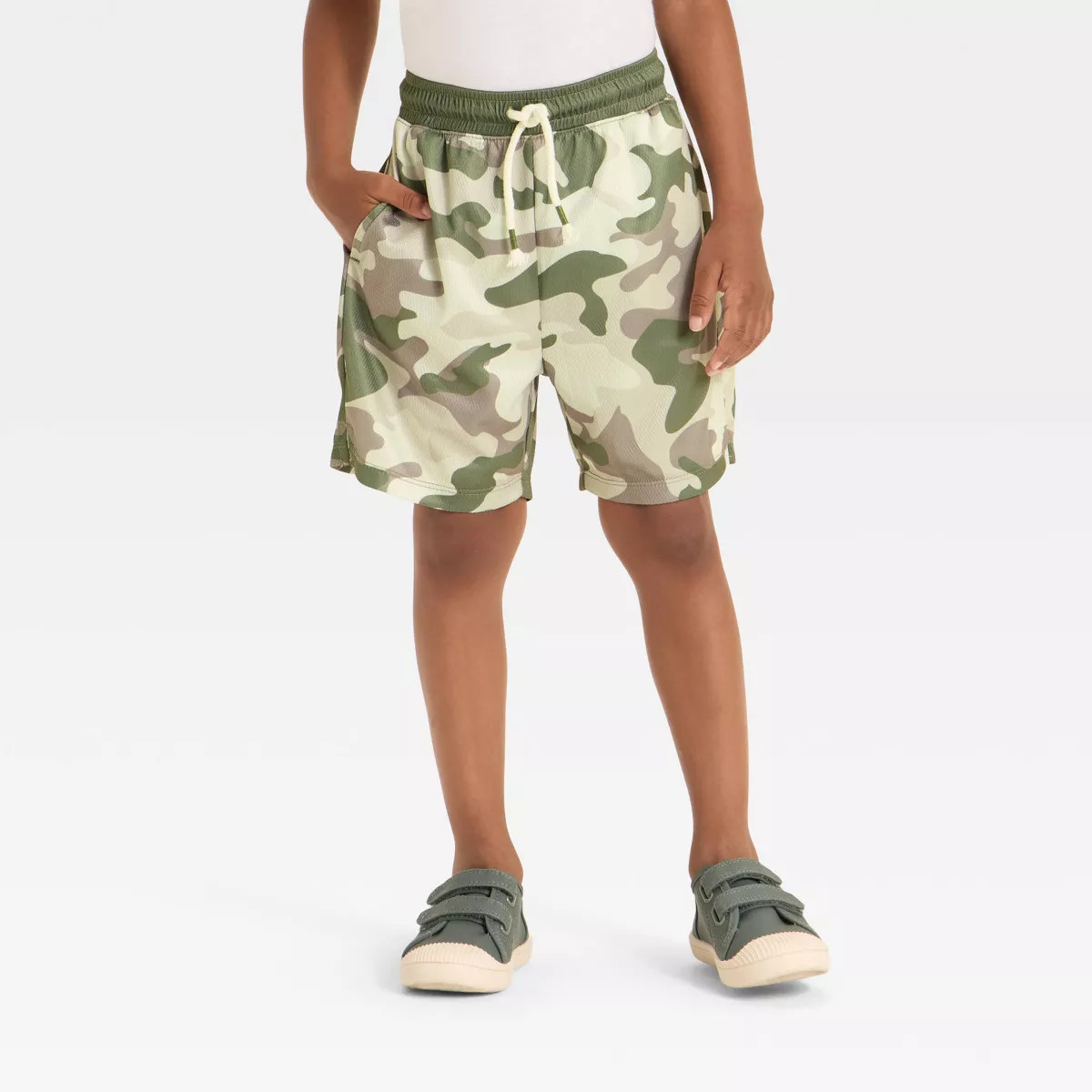 Grayson Mini Toddler Boys' Mesh Camo Shorts - 5T | Target