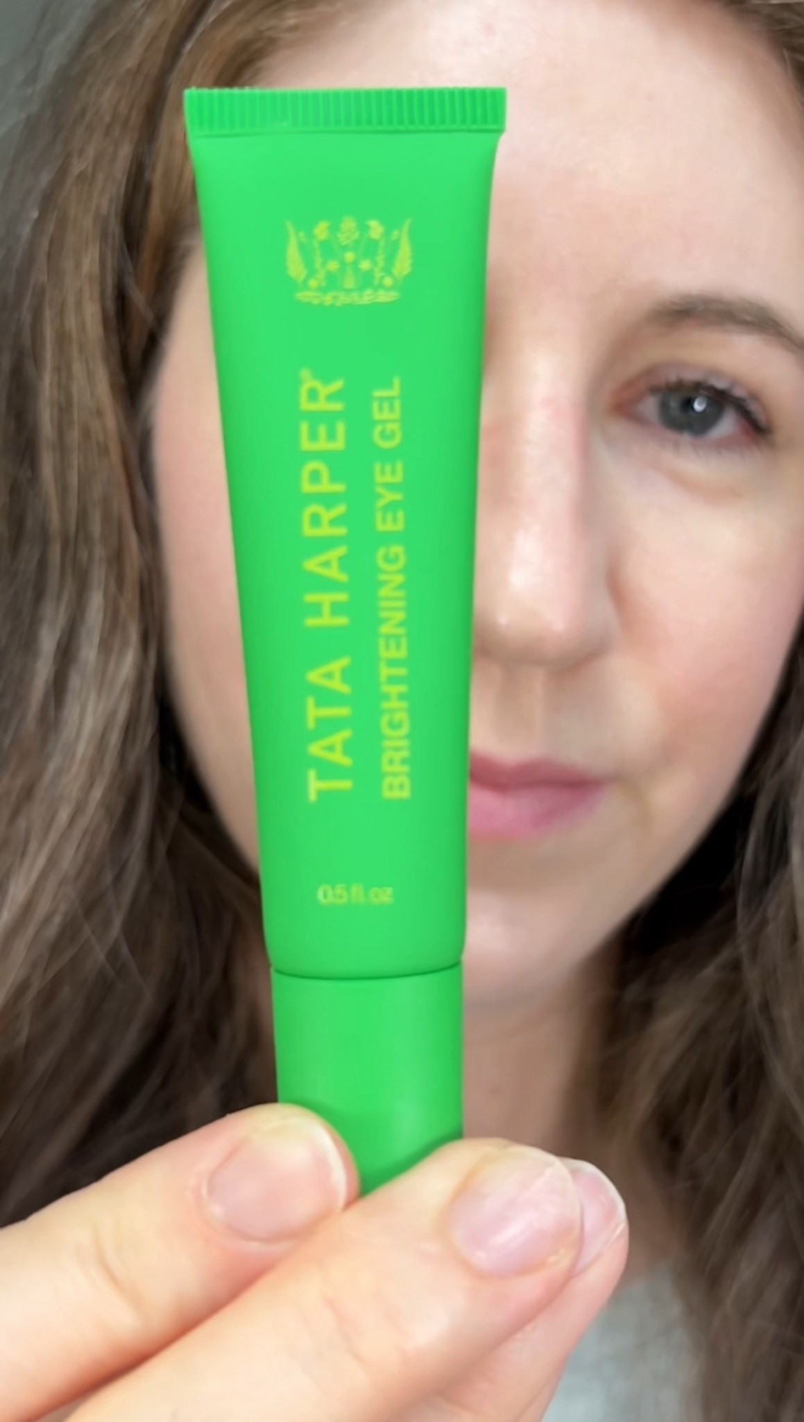 Bright eyes, anytime.
Yes, I used it in the car. Yes, it made a difference. 👀
The new Brightening Eye Gel from @tataharperskincare lives in my bag now — because it actually works on the spot.

✨ Wears perfectly under (or instead of) concealer
❄️ Cools + depuffs on contact
🌿 100% natural origin, vegan, and cruelty free
♻️ Recycle-ready packaging

#giftedbytataharper
Grab this if you’re always trying to look more awake (without trying too hard).

#tataharperskincare #cleanbeauty #greenbeauty #eyecream #beautybagessential #veganbeauty #skincareedit #skincarecommunity #brighteyes #skincarefavorites #naturalglow #beautyonthego 

#LTKFindsUnder100 #LTKSummerEdit #LTKBeauty