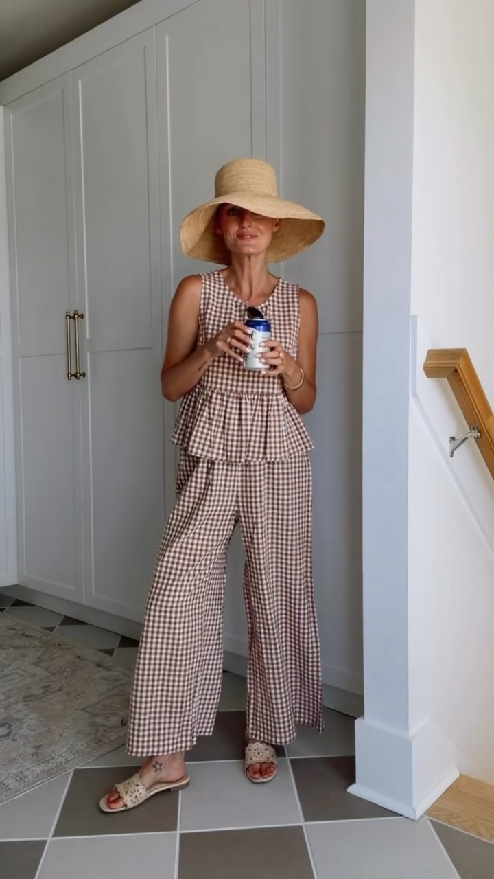 Obsessed with this gingham matching set 😍👏🏼 several colors available! Wearing M.

Loverly Grey, gingham matching set, summer fashion, summer outfit ideas

#LTKootd #LTKSeasonal