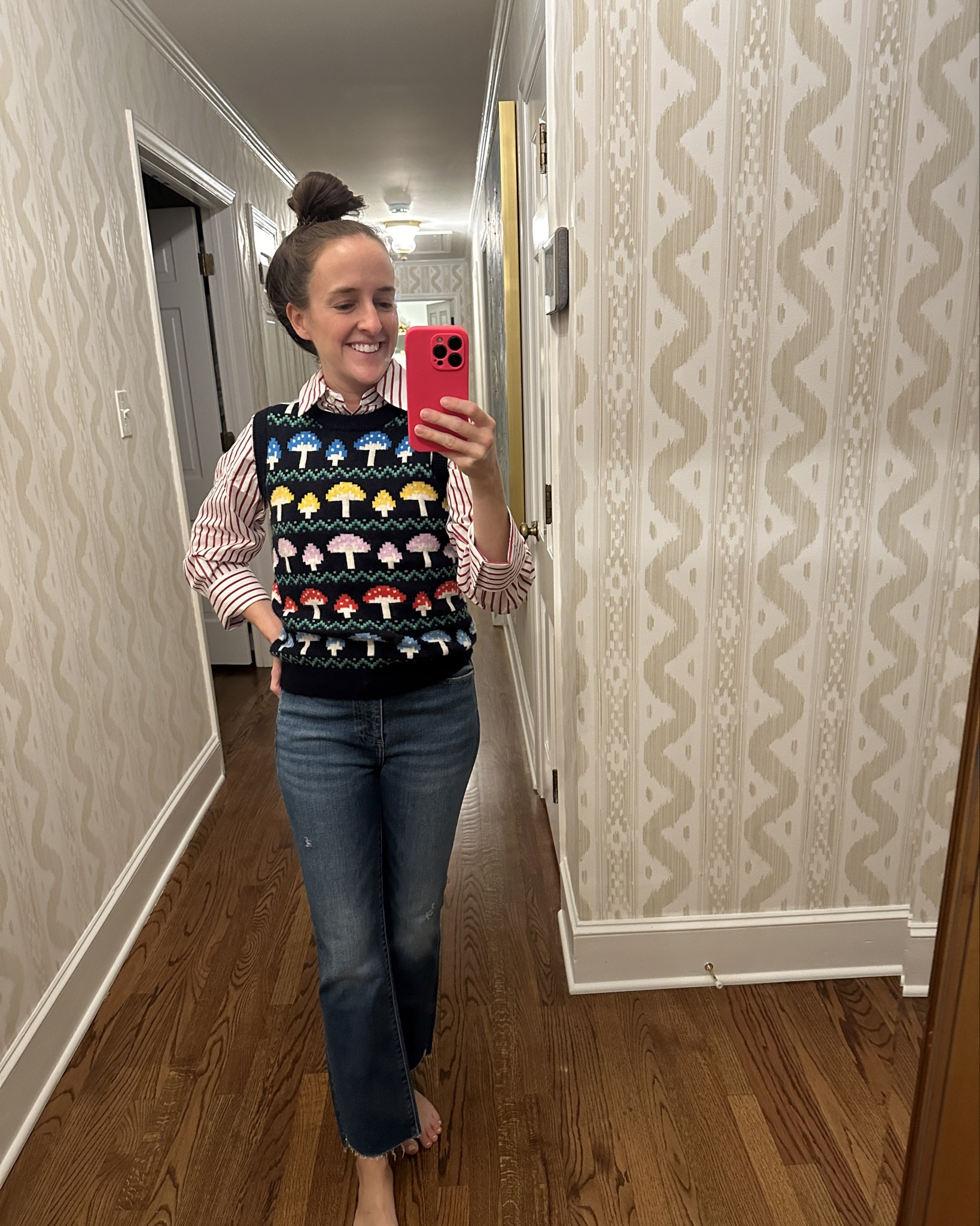 This vest!!!! So weird, I had to get it. Going to be on repeat this fall. Cute with jeans but thinking it will be cute over dresses too… stay tuned 😊