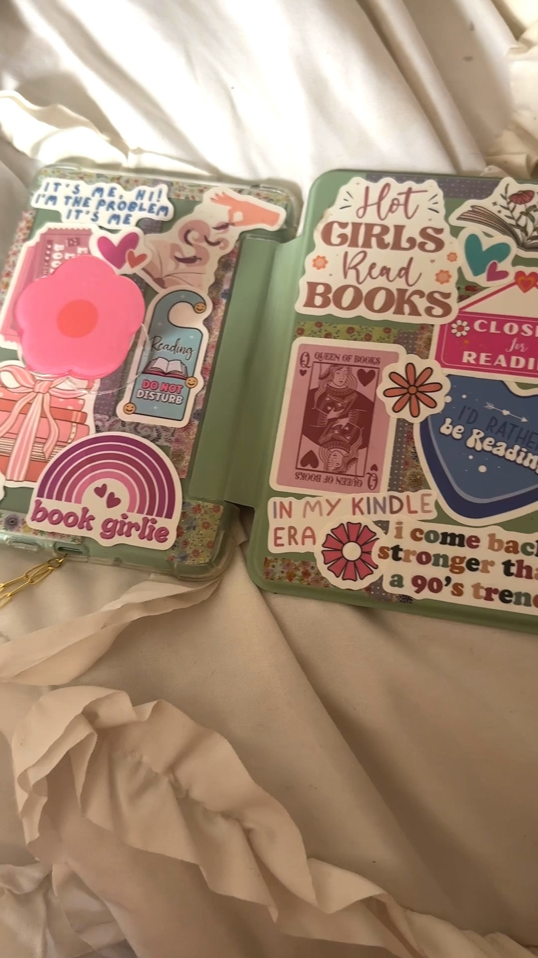 My kindle decor makes me so happy! I used stickers, washi tape, a pop socket and made a charm bracelet 



#LTKFindsUnder50 #LTKSeasonal #LTKStyleTip