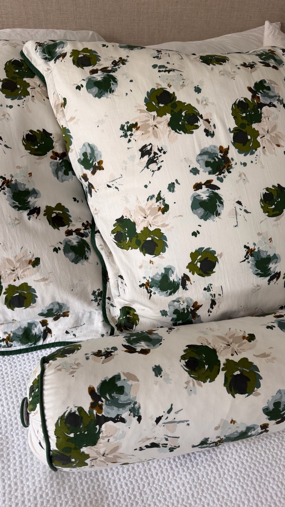 Love this print so much. Cozy and crisp

#LTKHome