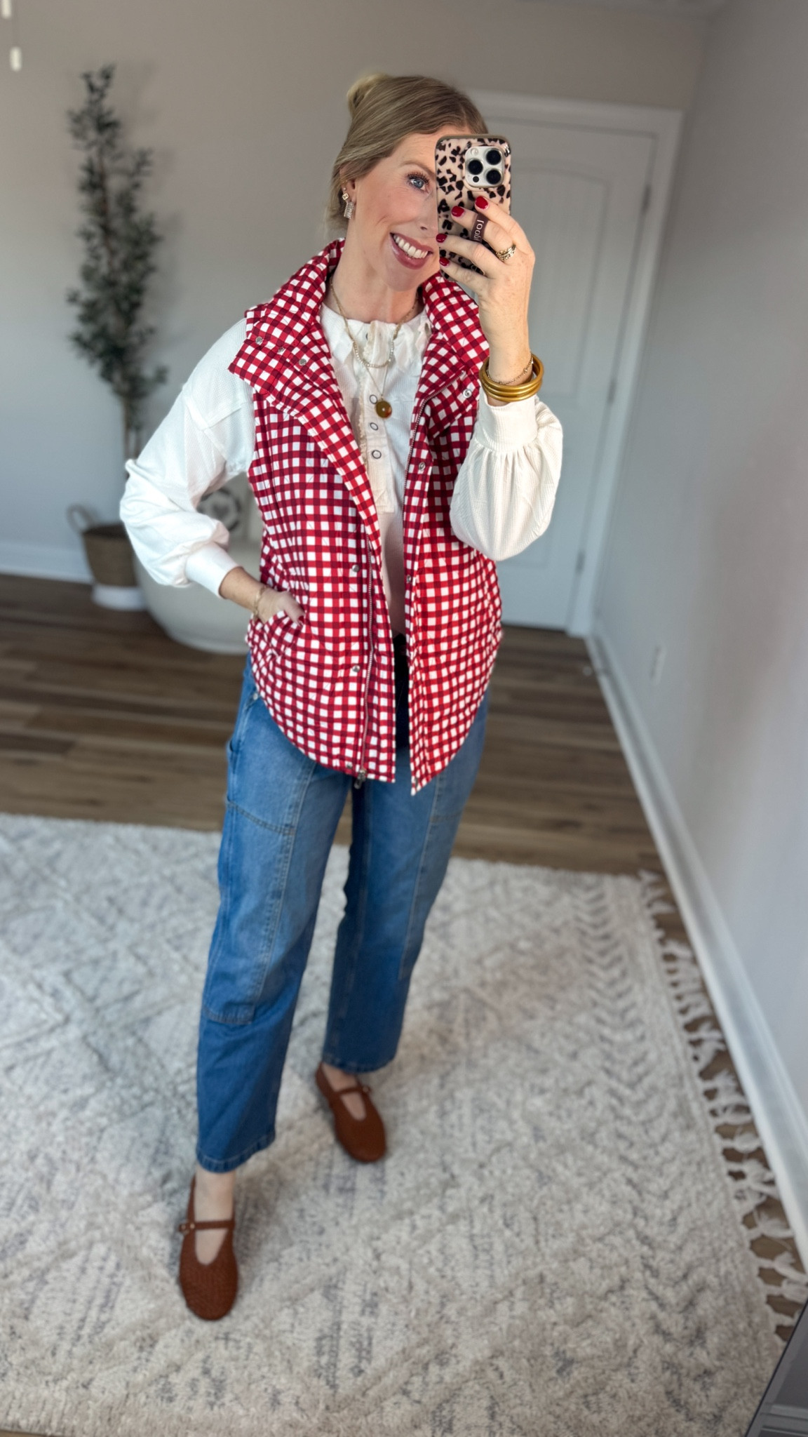 Daily try on, Amazon fashion, Amazon try on, red puffer vest, Walmart jeans 

Small 

#LTKootd #LTKFindsUnder50