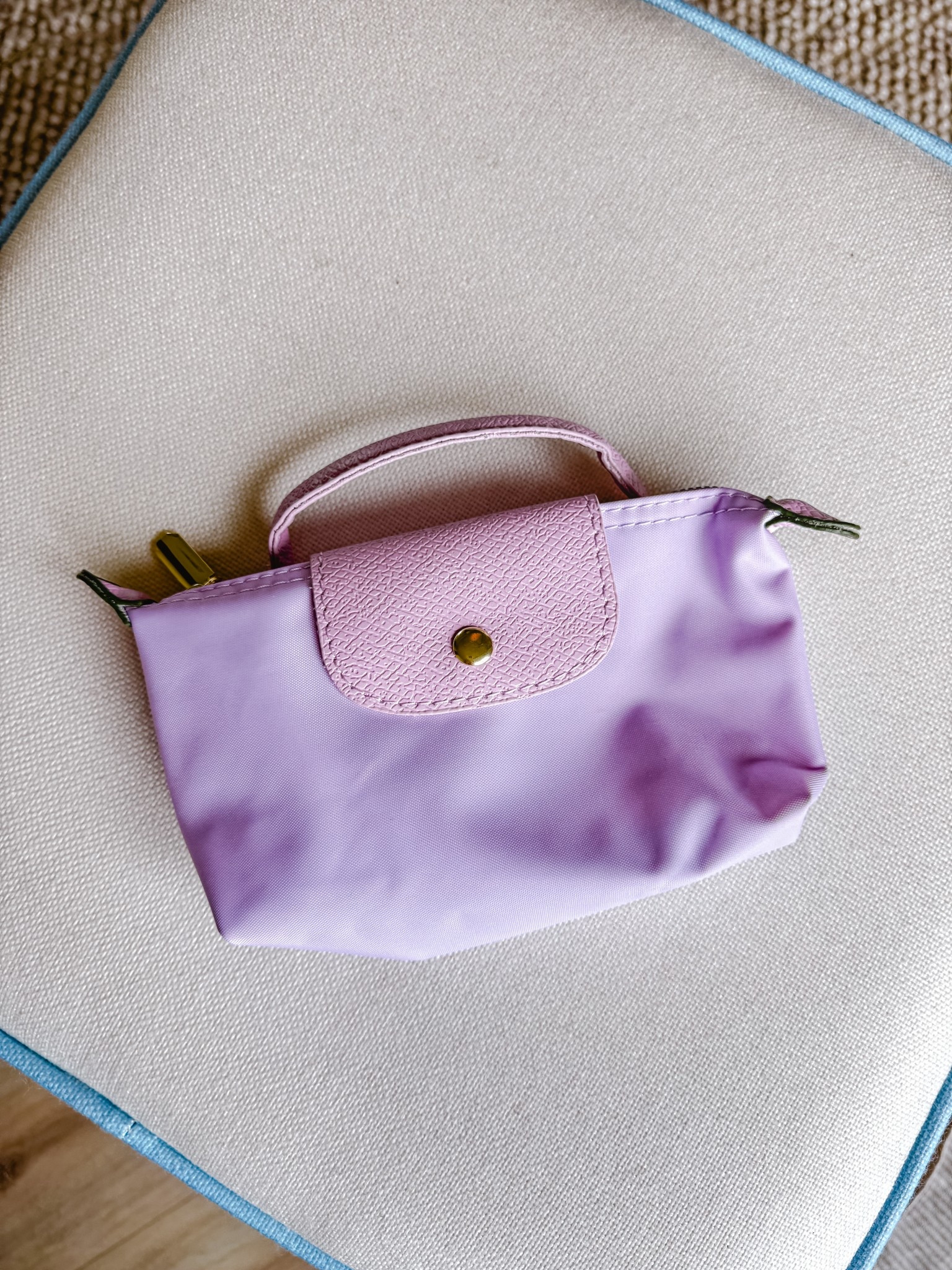 Cutest mini crossbody bag perfect for phone, card holder & lipgloss. Would be cute for little girls too. Only $15 & comes in so many color options. 

#LTKTravel #LTKKids #LTKMothersDay