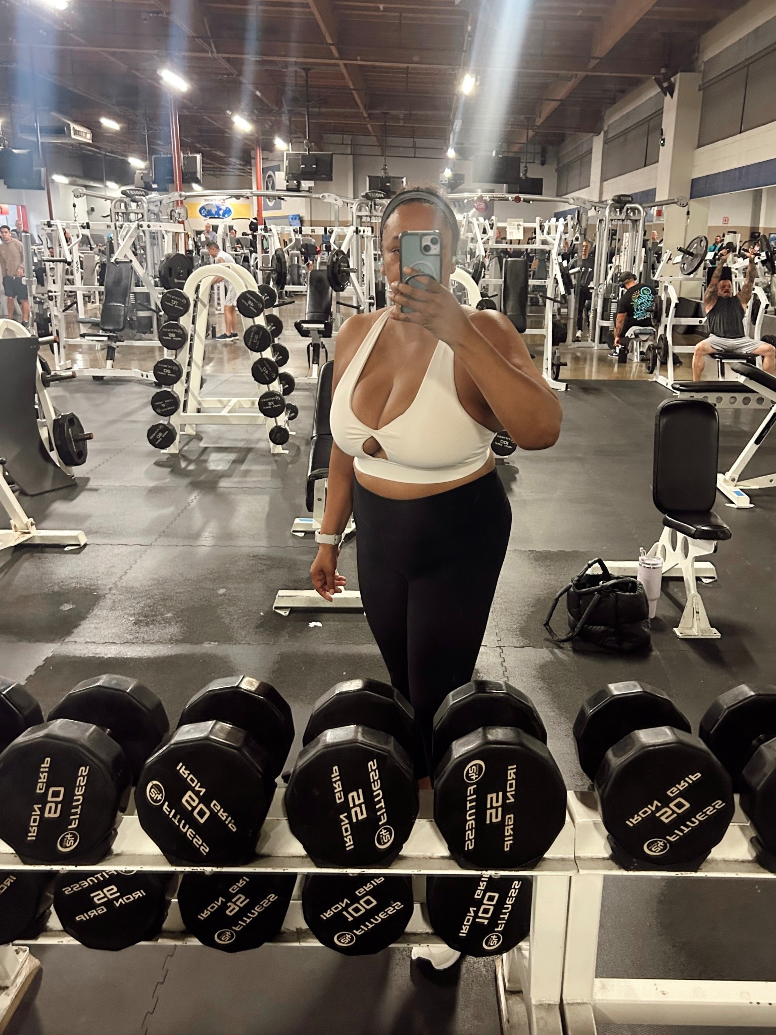 Gym 💪🏾 outfit ☑️. Size xl in both 

#LTKActive #LTKfitnessgoals #LTKMidsize