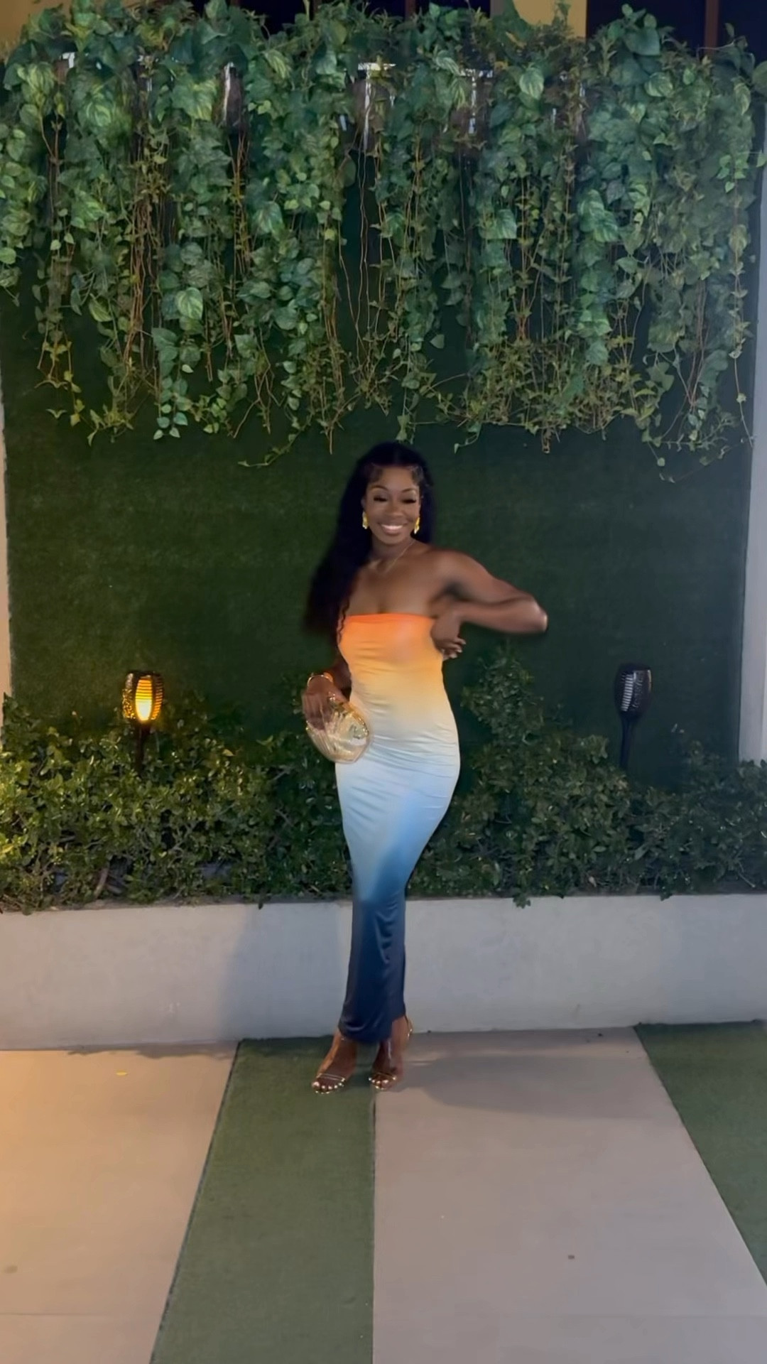 Sexy sunset dress perfect for dinner time #ootn #ootd #fashionn

#LTKStyleTip #LTKFindsUnder50