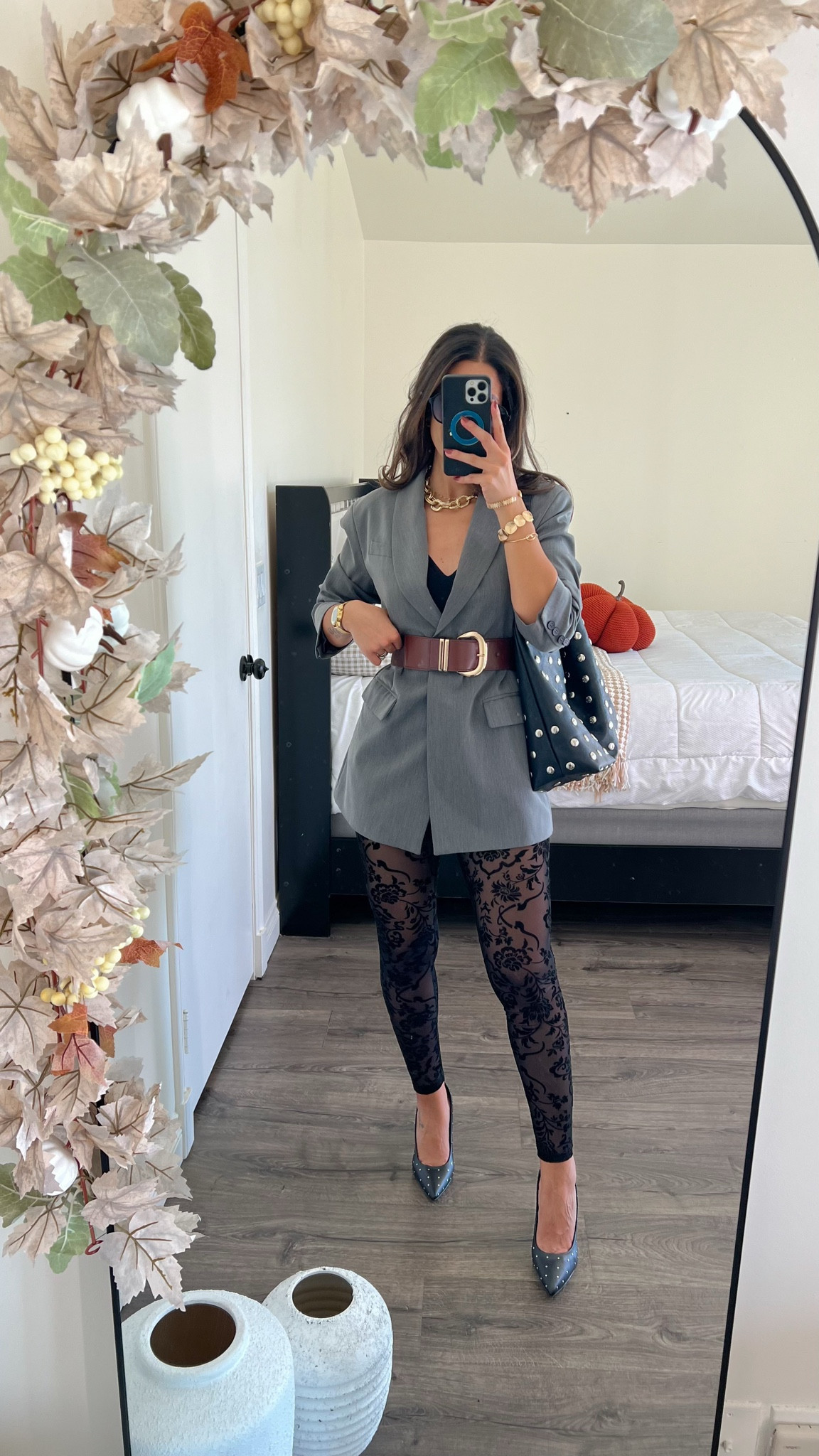 Casual chic Thanksgiving outfit idea.
Blazer is sold out but linked similar. Floral mesh leggings size small, tts

#LTKHoliday #LTKFindsUnder50 #LTKStyleTip