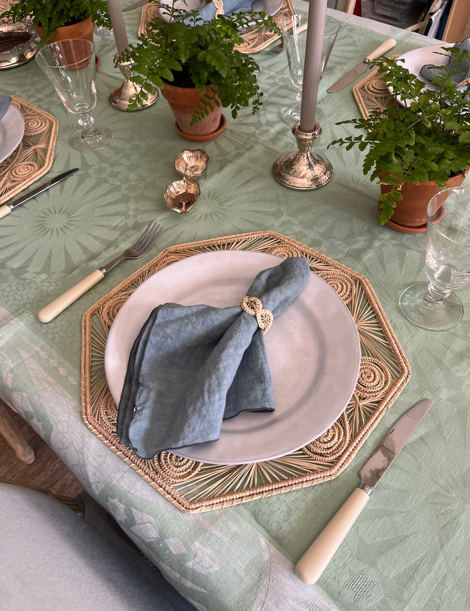 An almost-fall table. Jacquard tablecloth, rattan placemats, and ivory handled flatware keep it fresh and simple. 

#LTKHome #LTKFamily #LTKParties