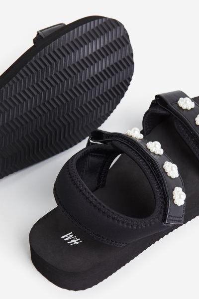 Appliquéd Sandals in Scuba Fabric | H&M (US + CA)