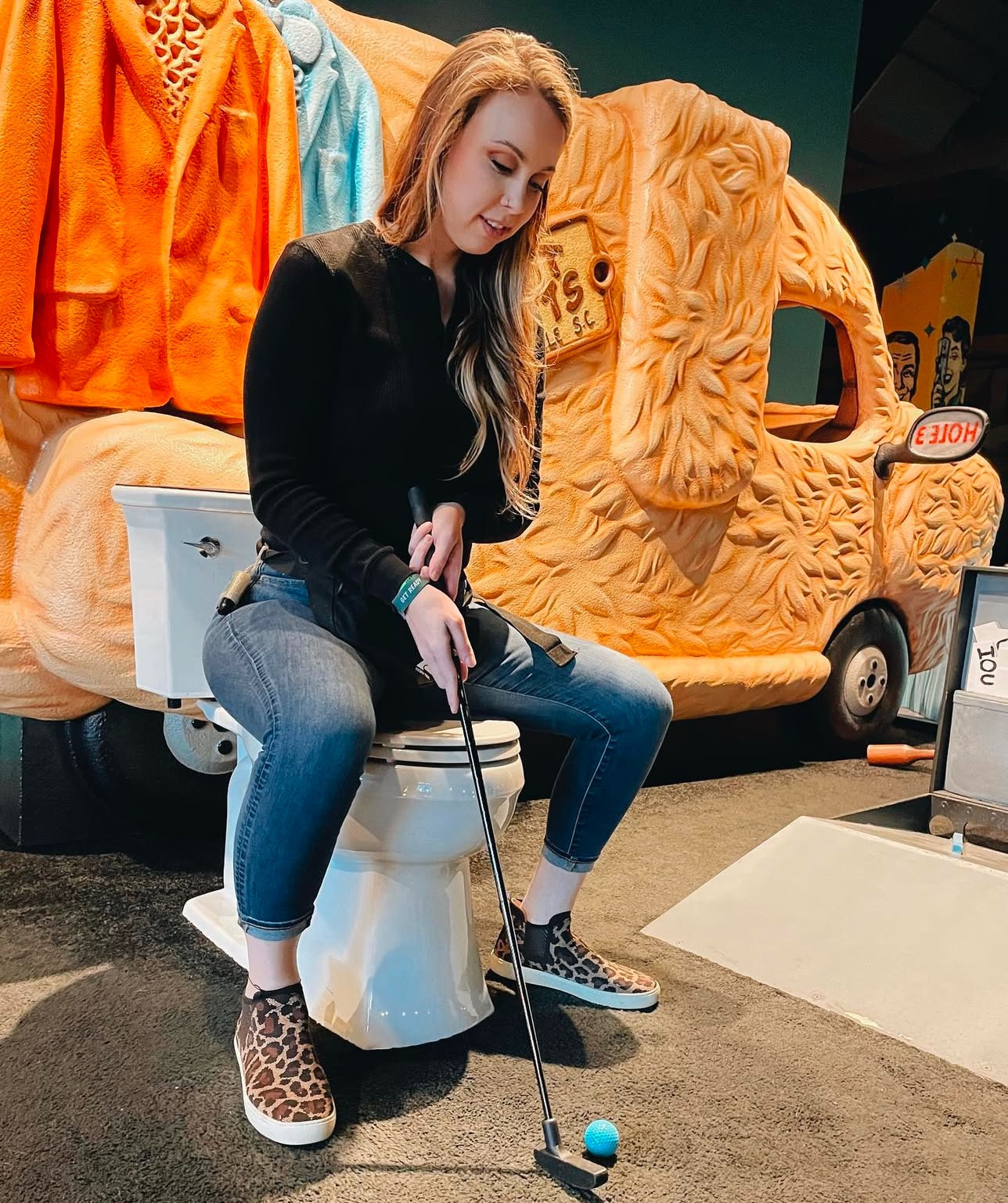 How’s your toilet gold game? 


#LTKStyleTip #LTKMidsize #LTKBeauty