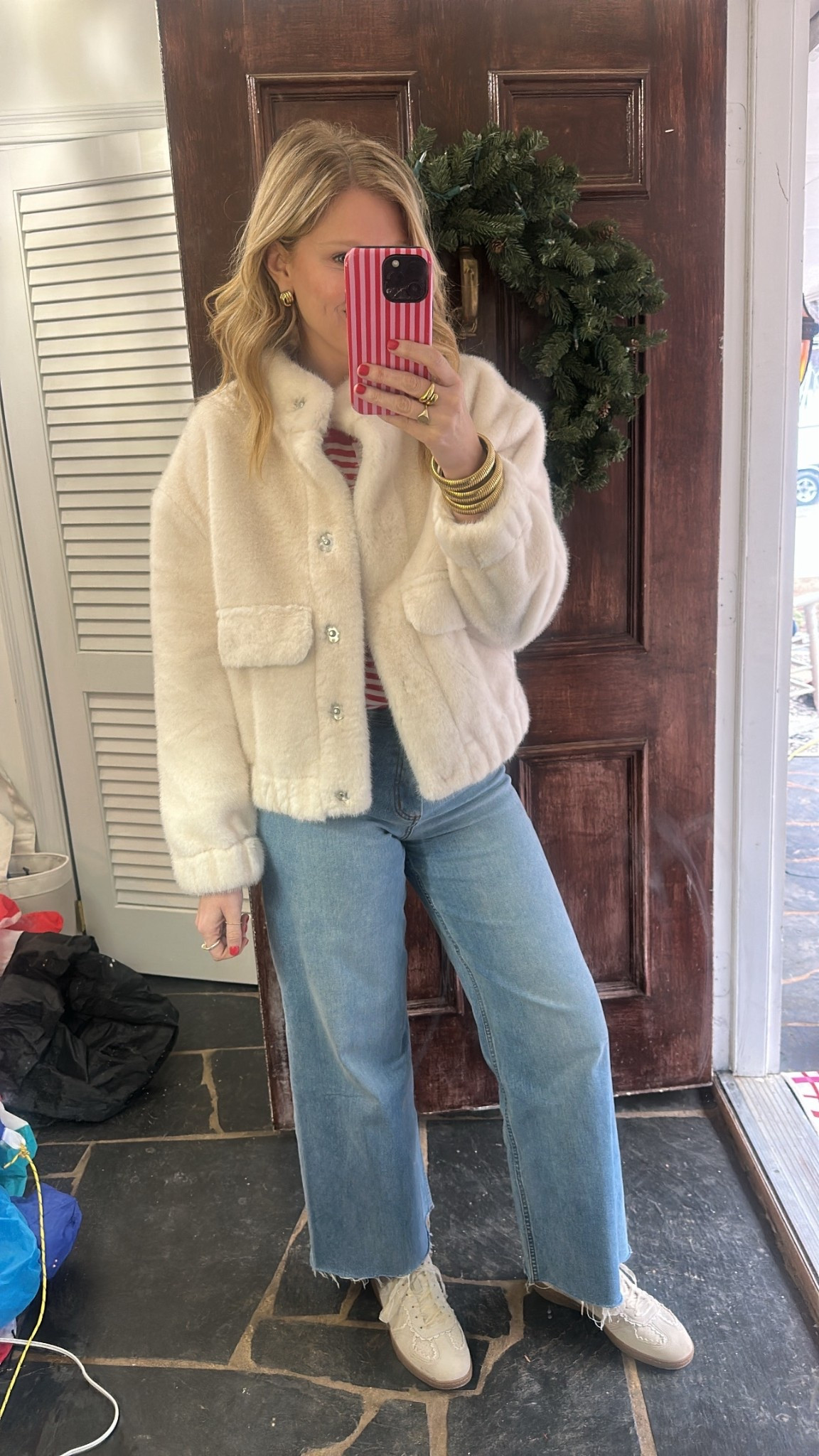 What I wore! This fur jacket from Macys is SO warm and totally worth the higher price tag. In size M
The vestique jeans come in lots of colors and are my absolute fav. In a M