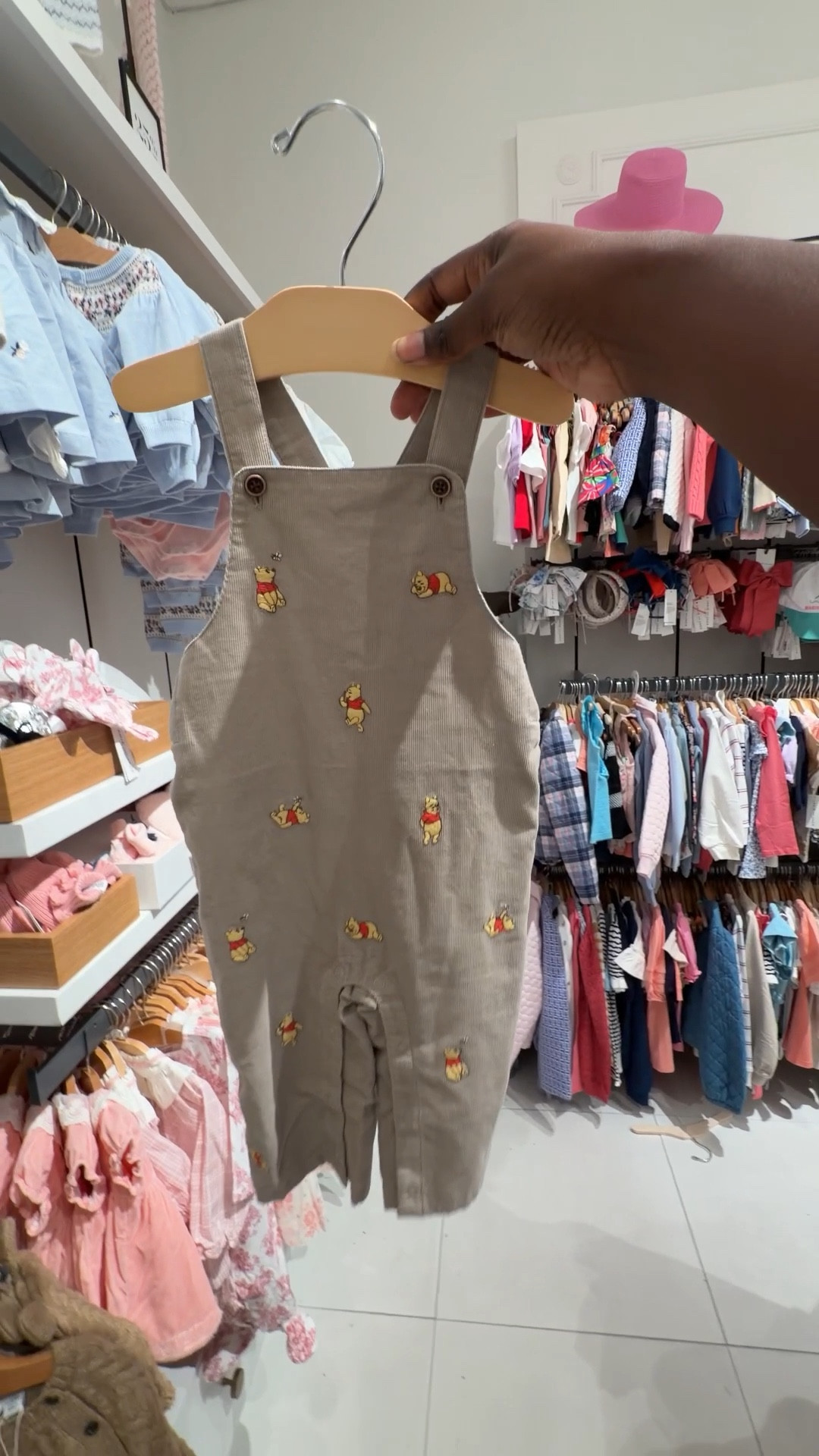 Disney Winnie The Pooh Baby Finds at Janie and Jack! They have the cutest Disney collections for kids. From babies to size 8!

Winnie the Pooh 
Disney 
Janie & Jack 

#LTKKids #LTKStyleTip #LTKBaby