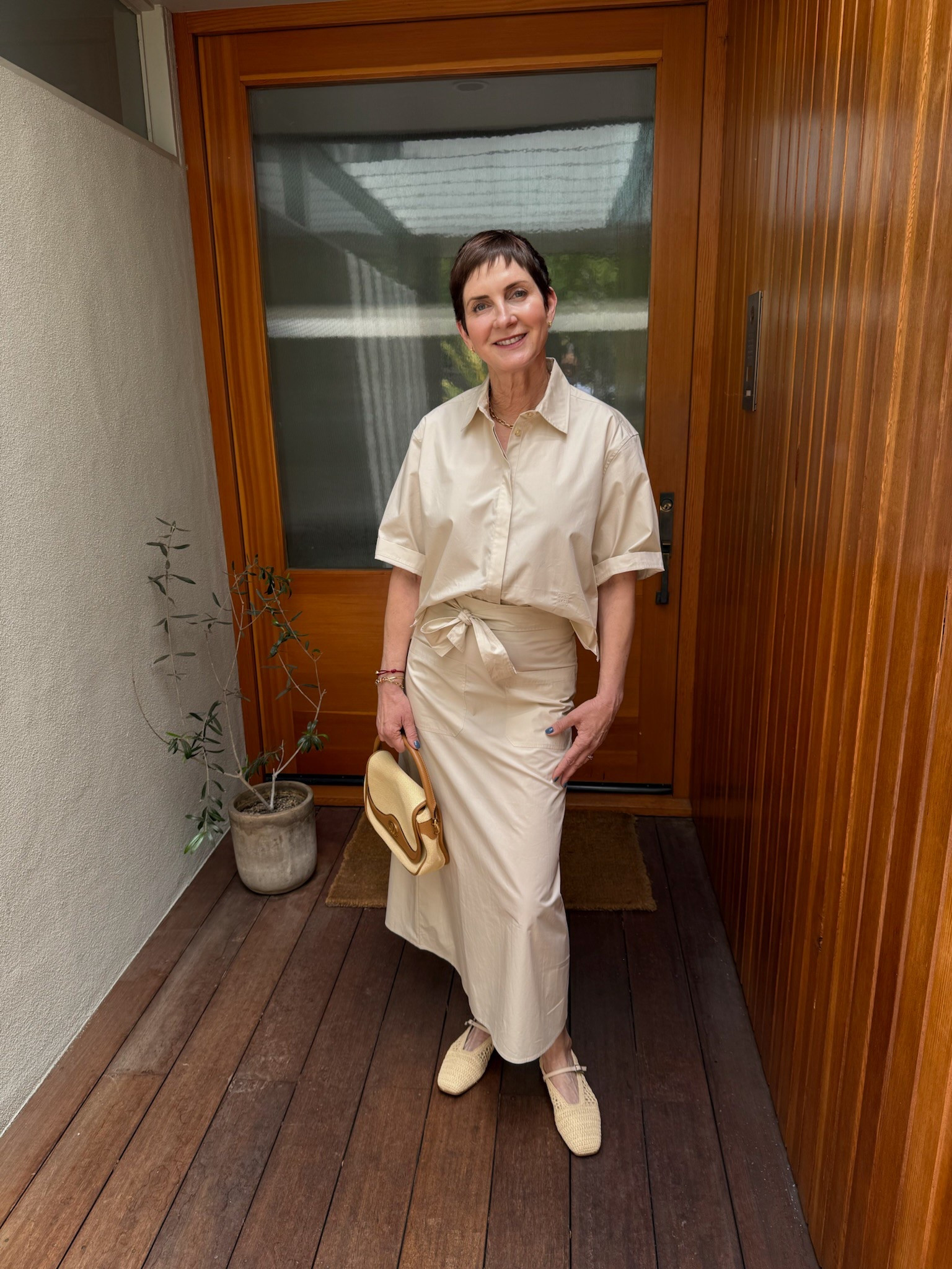 This is such an easy & adorable outfit for summer! Neutral colors are some of my favorites to style 🥰

Style tips - Outfit inspo - Mom looks - Trendy fashion - Skirt - Neutral summer fashion - Casual fashion - Summer looks 

#LTKShoeCrush #LTKStyleTip #LTKSeasonal