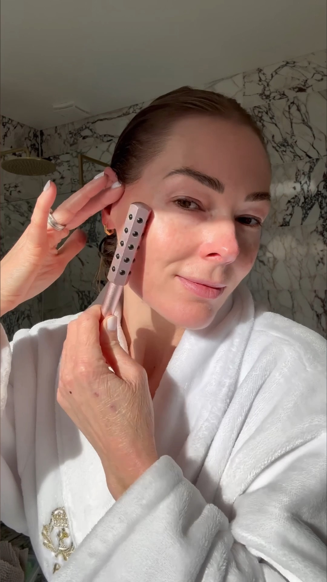 Don’t underestimate the power of incorporating a facial tool into your skincare routine.

Just a few minutes every day using some sort of movement over the skin, making contact with the muscles to stimulate collagen production, elevate skin appearance, and promote a plump more radiant and firmer skin tissue.

Use a facial moisturiser or oil adds the perfect level of slip, allowing your tool to glide across the skin without pulling.

A few facial oils I’m loving right now:
 Sarah Chapman - Overnight Facial 
 Beauty Pie - Plantastic Miracle Oil
 Sisely - Black Rose Precious Oil
 Clarins - Blue Orchid Treatment Oil