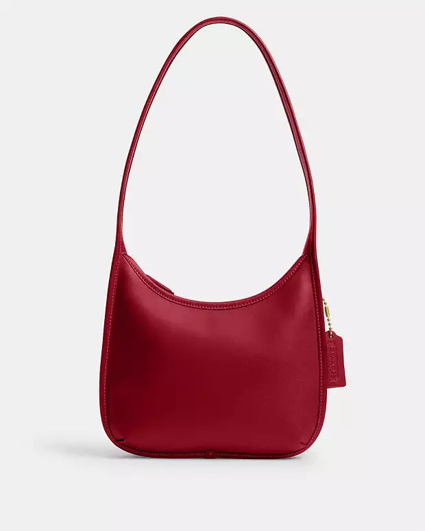 Curve Zip Bag | Coach (US)