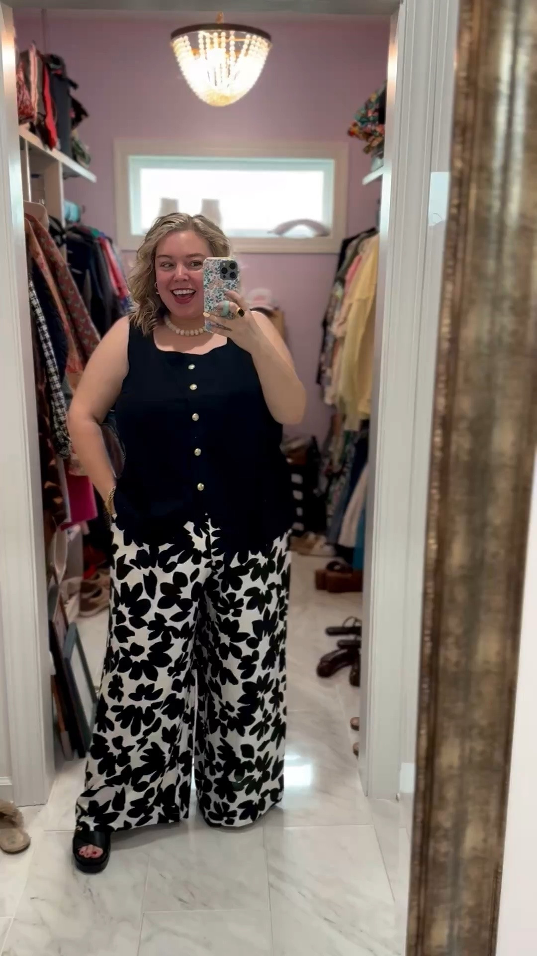 🖤 This outfit is THAT GIRL! 🖤 It’s so chic - I love the linen vest and how it fits. Shop the look + more faves and they’re all BOGO 75% off!

#LTKootd #LTKPlusSize #LTKSaleAlert
