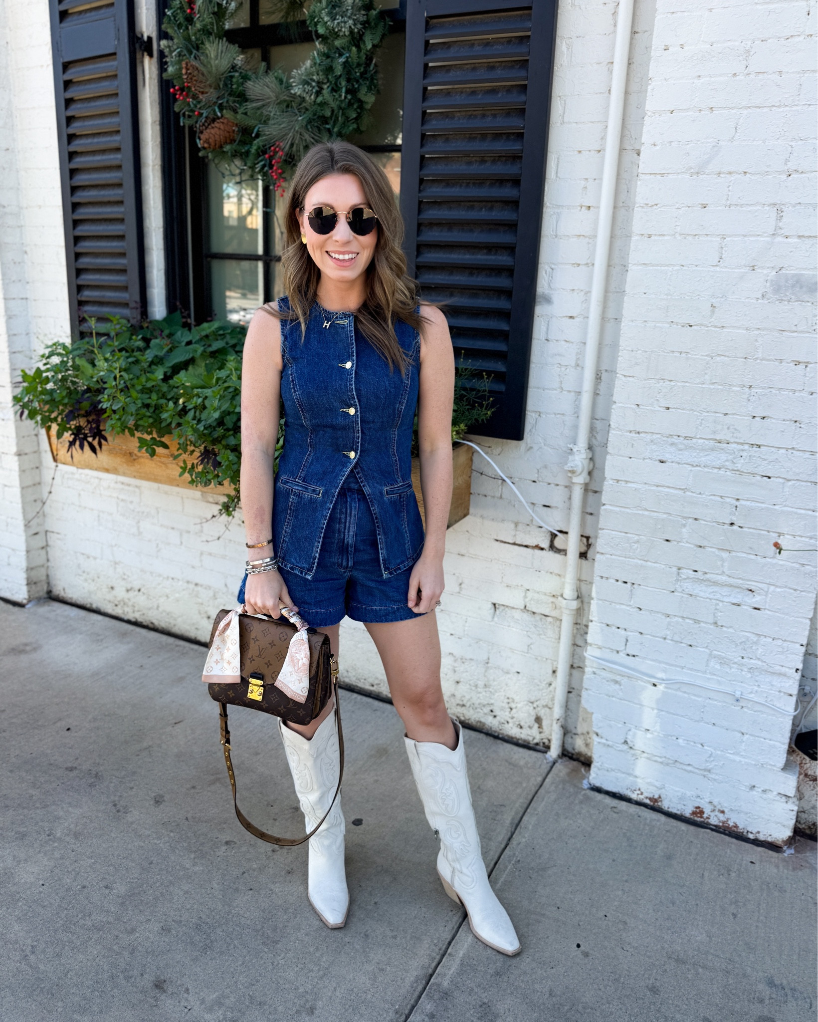 The cutest vest & shorts that make a set! I’m wearing an XS in both, but size up in the top if you’re more busty! 

#LTKU #LTKTravel #LTKStyleTip