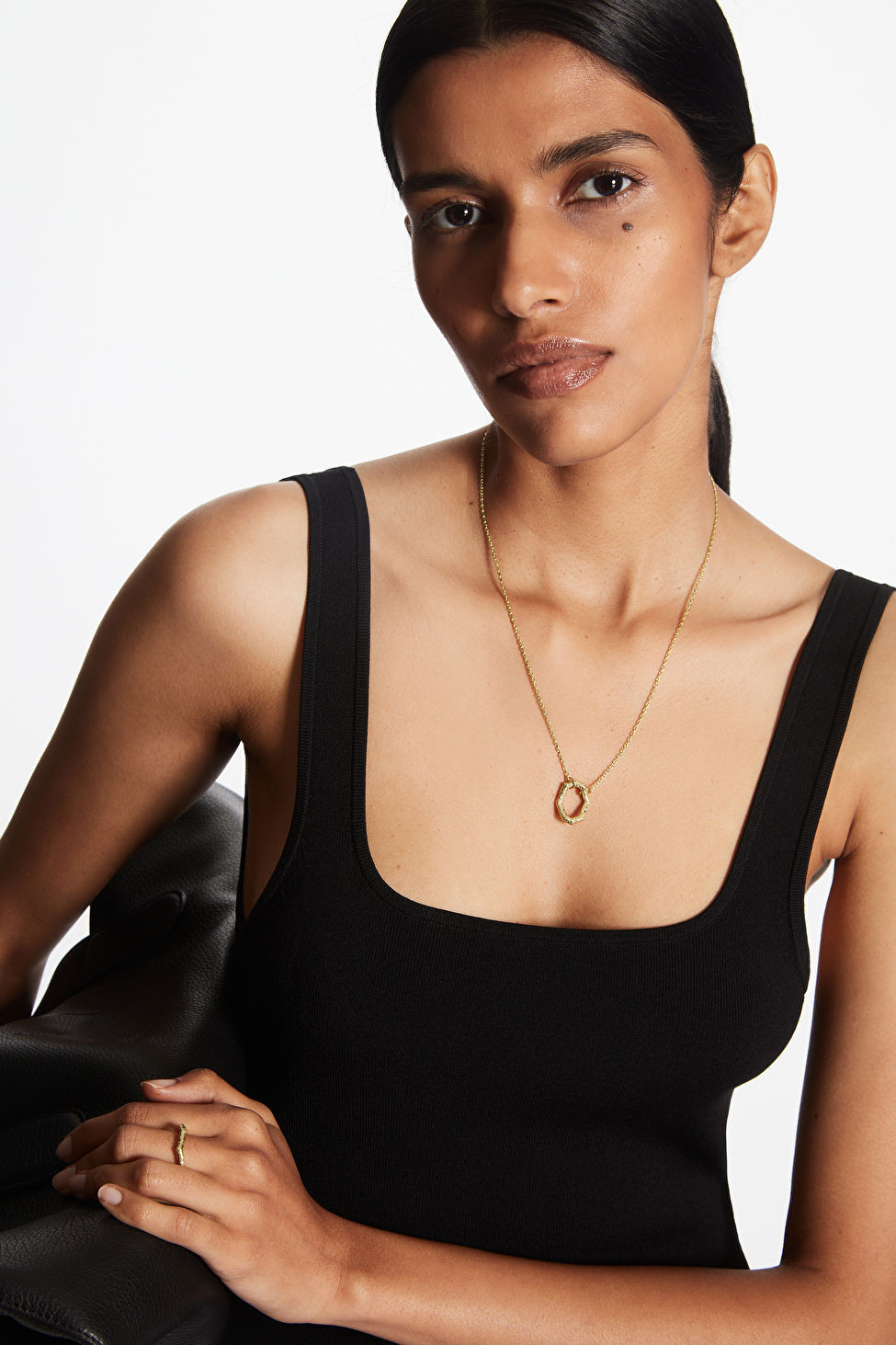 GOLD-PLATED STERLING SILVER SHORT PENDANT NECKLACE - GOLD - COS | COS (EU)