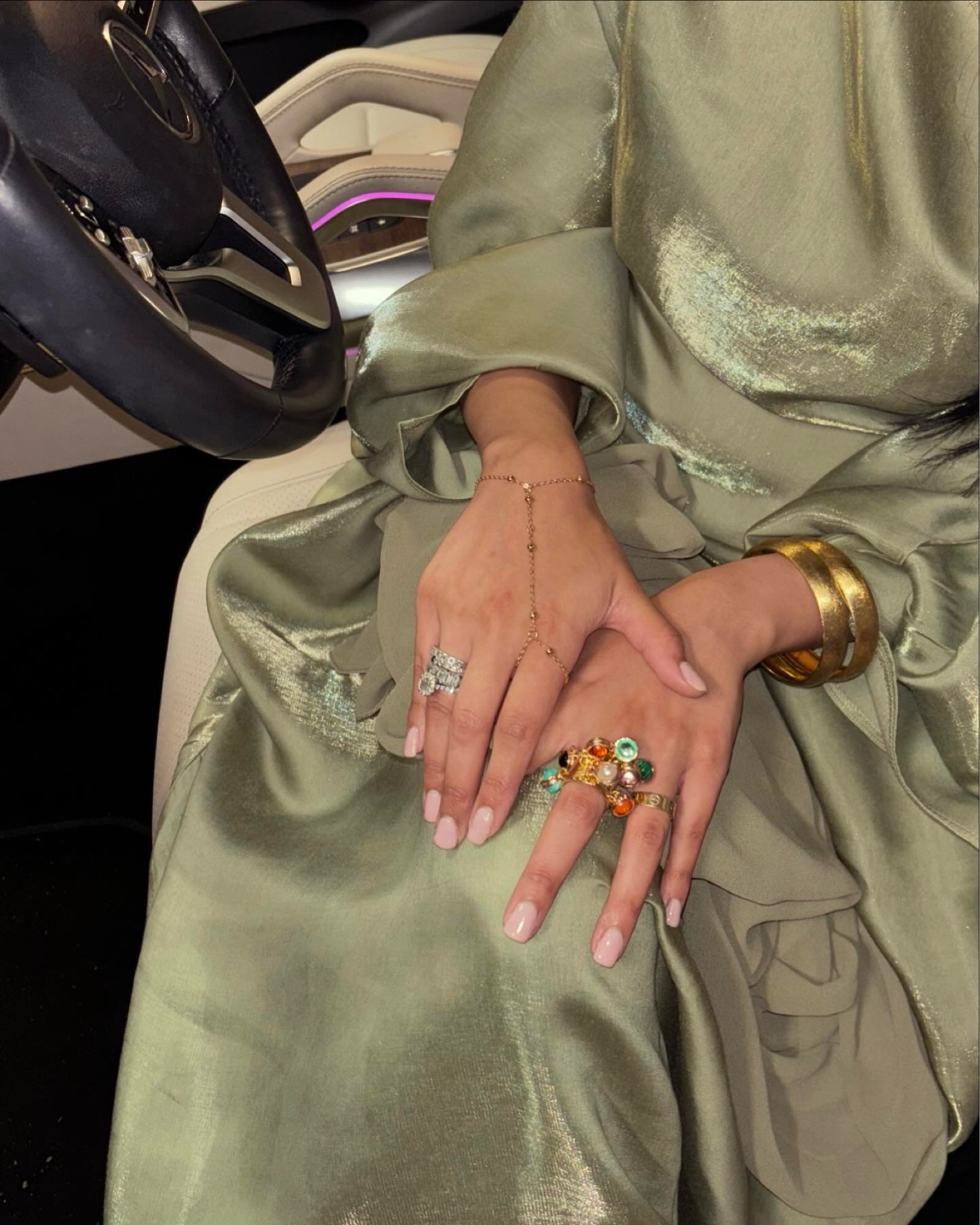 Hand chain & rings 

#LTKFindsUnder50