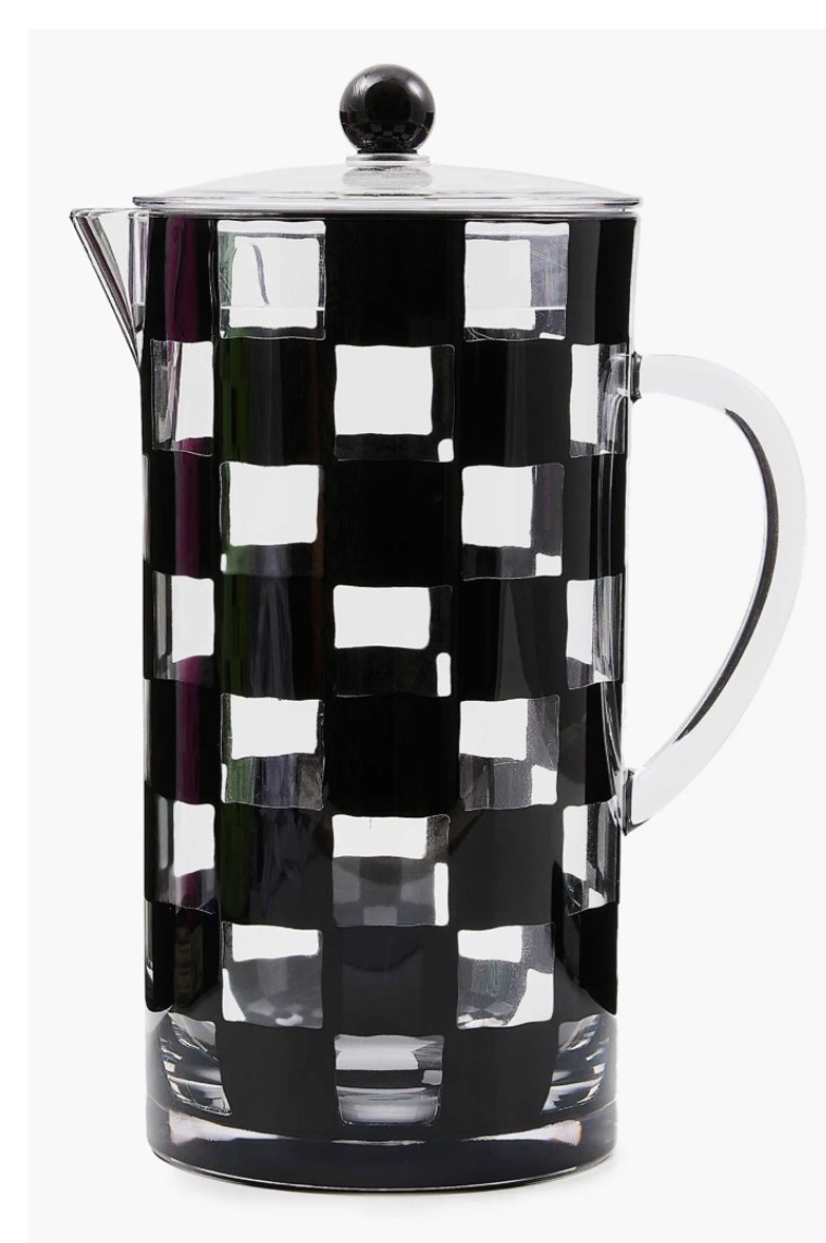 McKenzie Childs  checkered cups and pitchers 🩷🤍🖤

#LTKdayinmylife #LTKmorningroutine #LTKfoodie