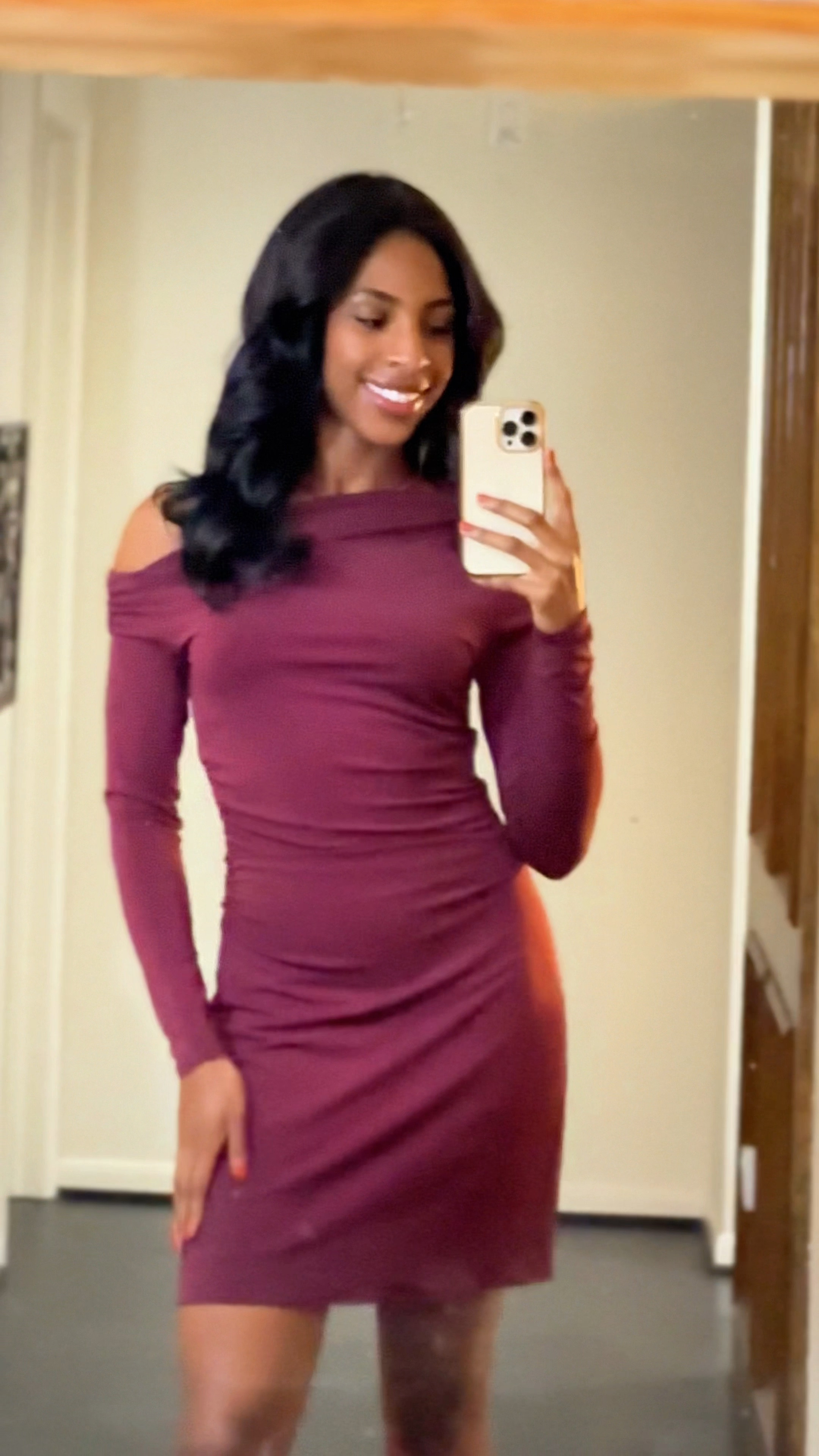 25% off EVERYTHING at Abercrombie 😍 who else is shopping for holiday looks this cyberweek??