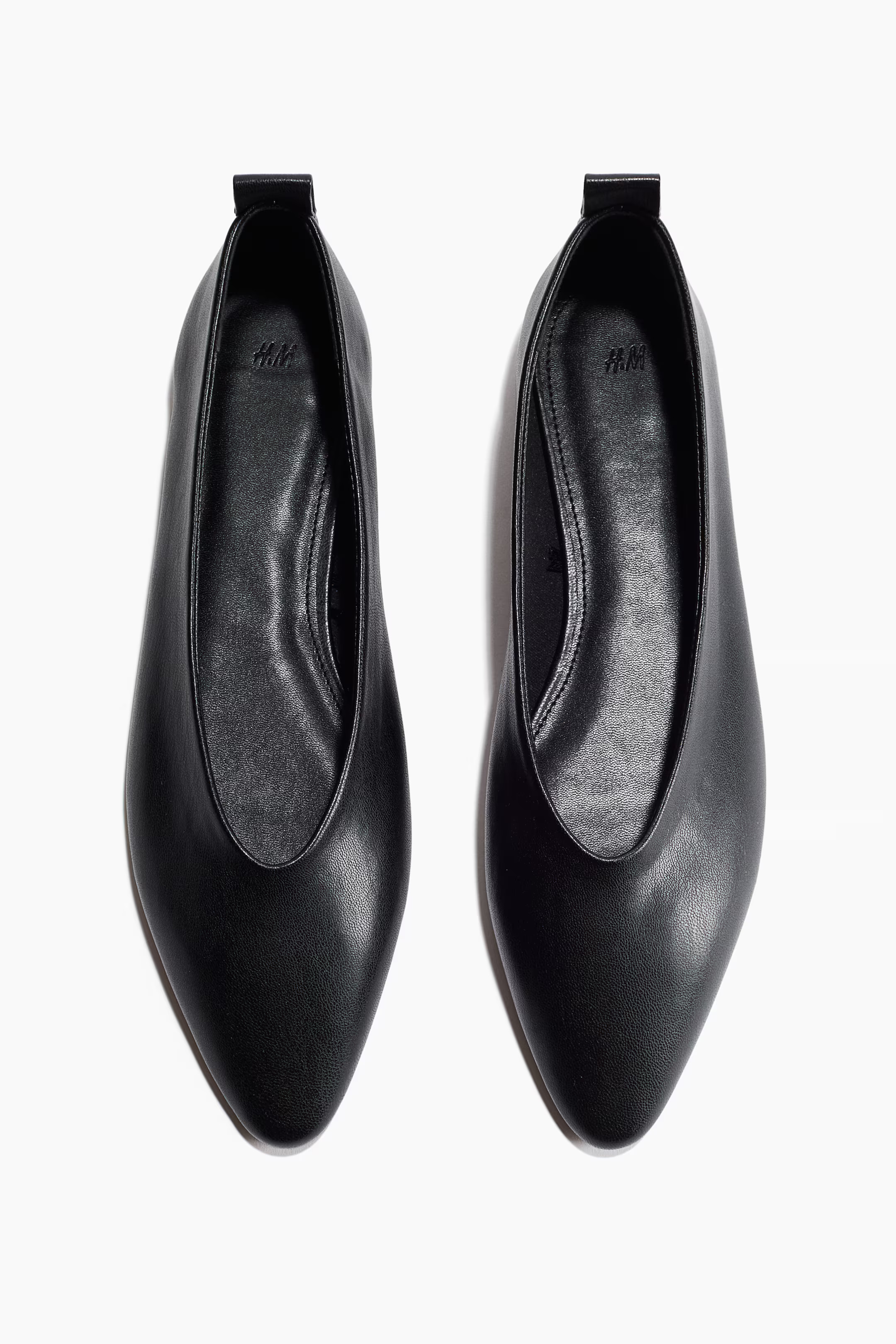 Pointed ballet pumps | H&M (UK, MY, IN, SG, PH, TW, HK)