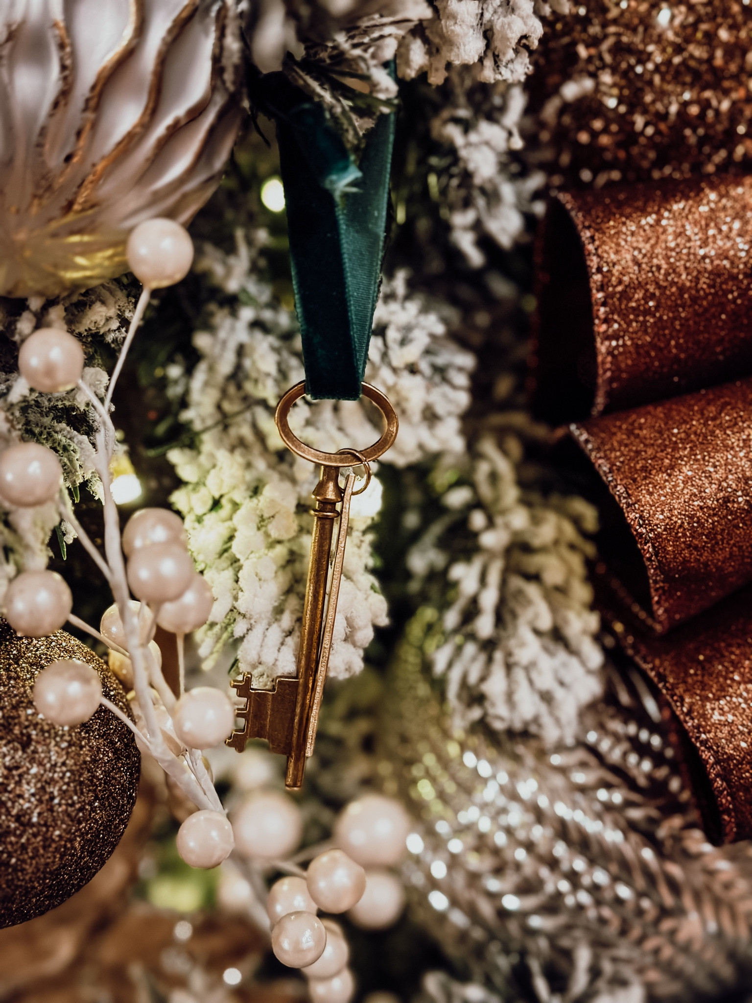 New homeowner gift idea ! Very high quality key ornament ! 



#LTKSeasonal #LTKHoliday #LTKGiftGuide