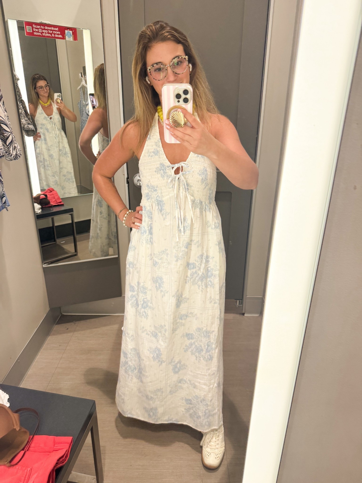 Super soft gauzy material maxi summer halter dress ! The smocked details are so pretty 

#LTKgrwm #LTKMothersDay