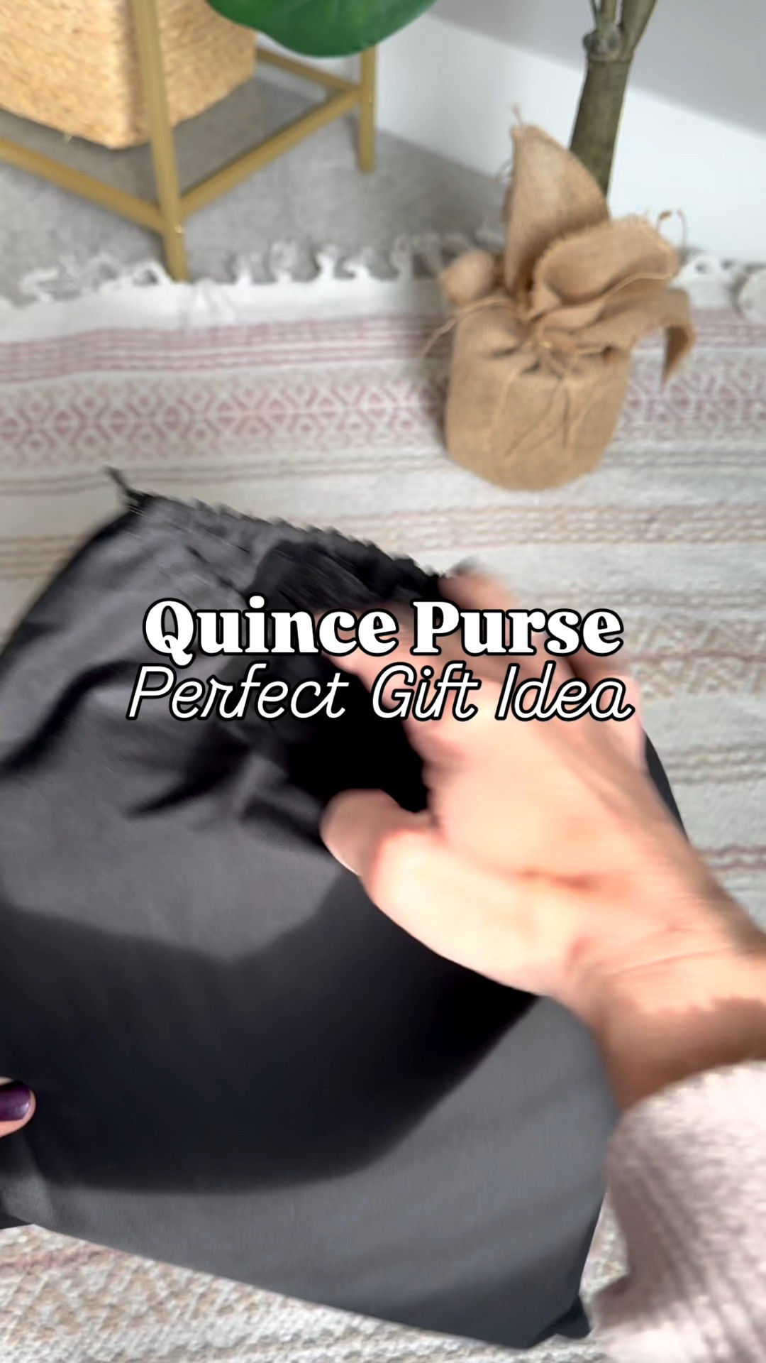 This beautiful Italian leather crossbody bag is the perfect holiday gift idea! It comes with an adjustable strap! 

#LTKItBag #LTKGiftGuide #LTKStyleTip