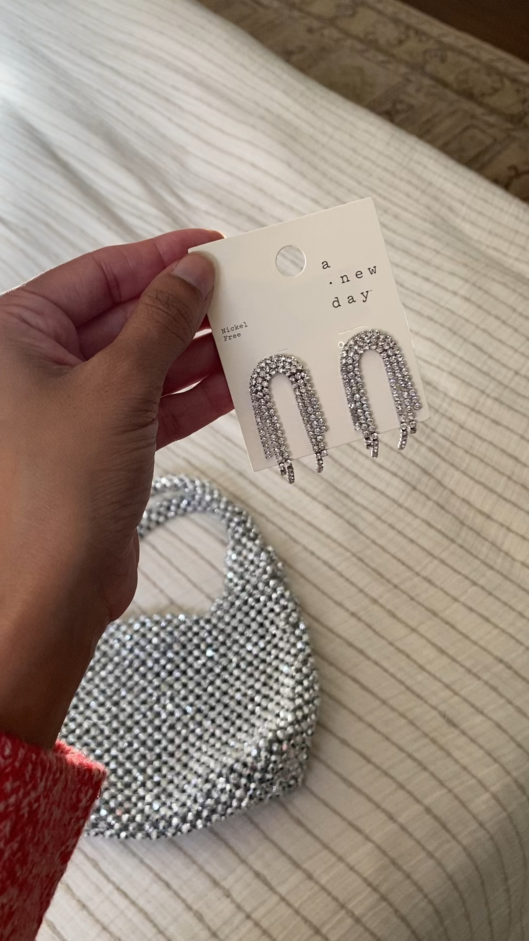 Cute affordable holiday accessories! 

#LTKVideo #LTKHoliday #LTKfindsunder50