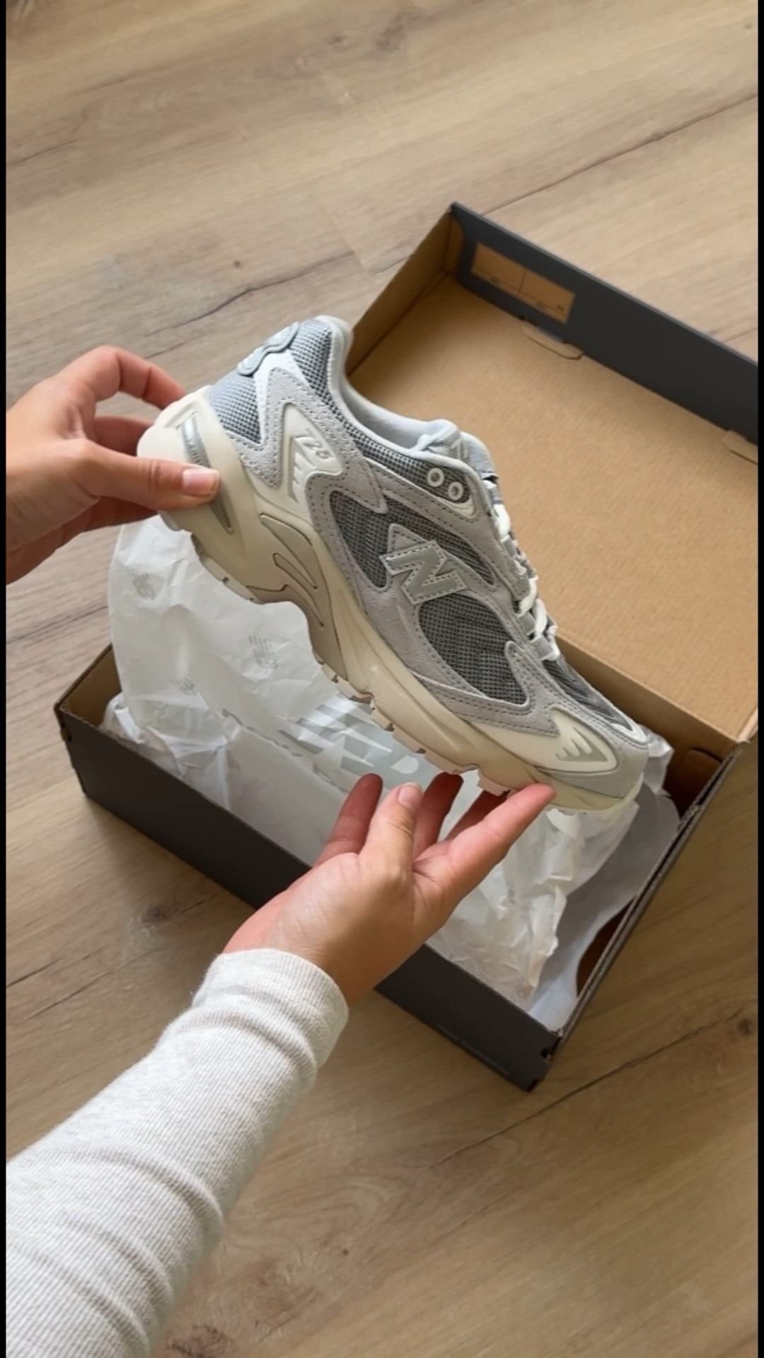 New sneakers for fall! Love this pair of New Balance shoes for $150. 

#LTKstyletip #LTKcanada