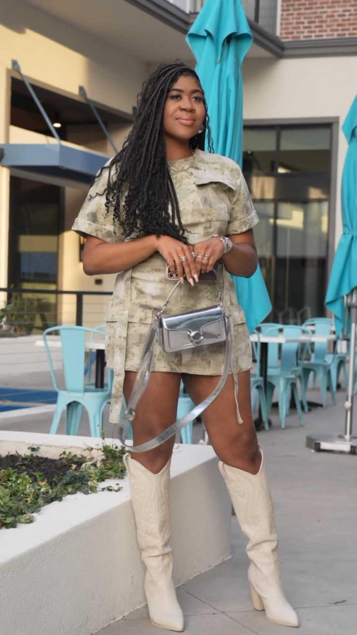 📌🅲🅷🅴🅵’🆂 🅺🅸🆂🆂 💋
———
📌 Pro Tip: Sets are perf for fall + this one wil take you from #GameDay to #DateNight— just swap the boots for heels!😉
———
📌#FitCheck 2️⃣0️⃣ of 3️⃣0️⃣ in my #FallFitSeries 🍁🍂🍁🍂
——
📌Spent the Day in the A cheering on @canesfootball  vs @georgiatechfb ✨  — check my stories in a little bit for my #gamedayfit !☺️💋
———
———
🪄 🎥🪄: @jaianna.carter 
———
———


#LTKFindsUnder100 #LTKMidsize #LTKStyleTip
