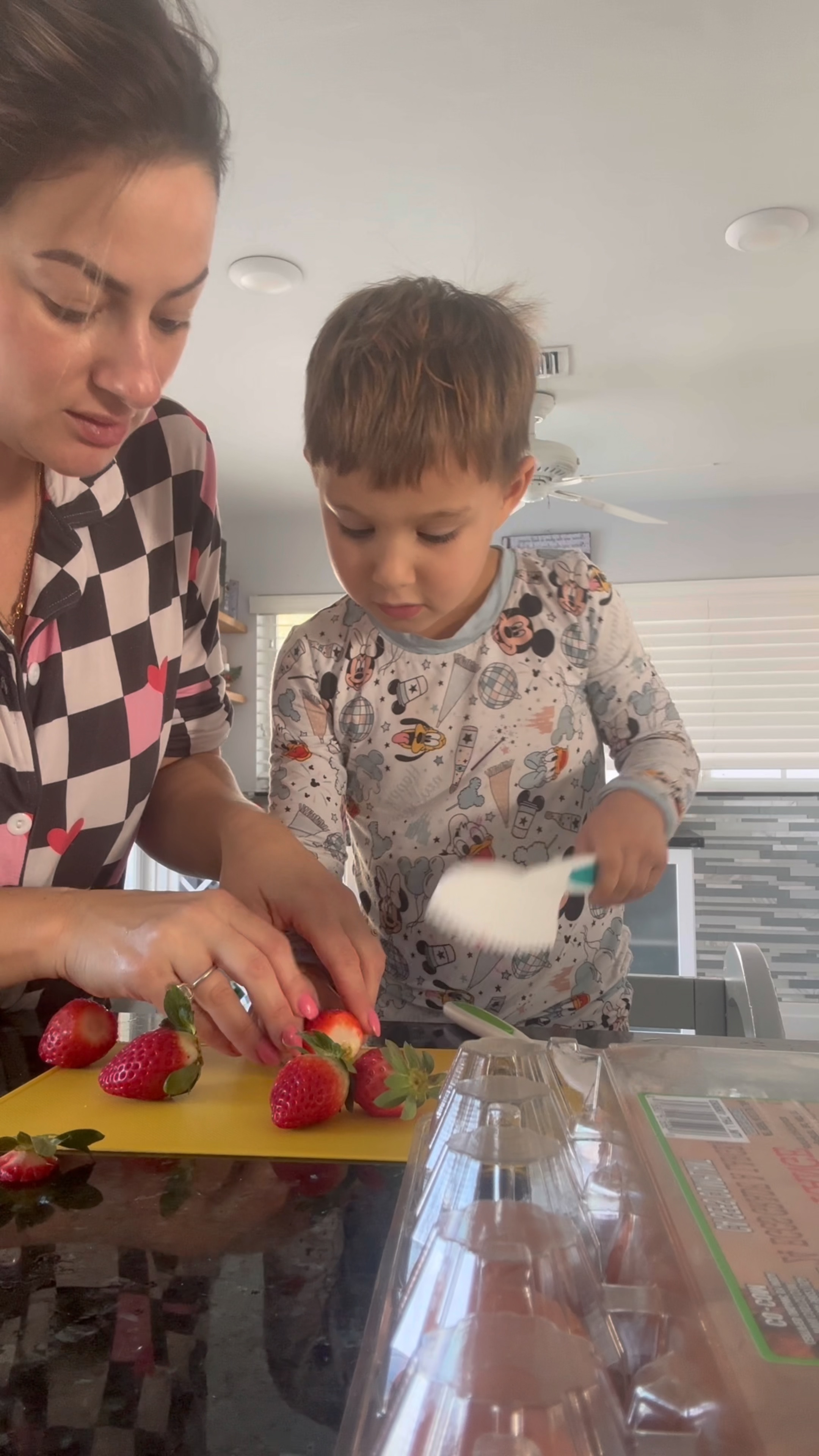 Kid’s kitchen utensil set ! Currently on sale $15 !! Snag now!

#under20 #kidstools #kitchen #steal #sale 