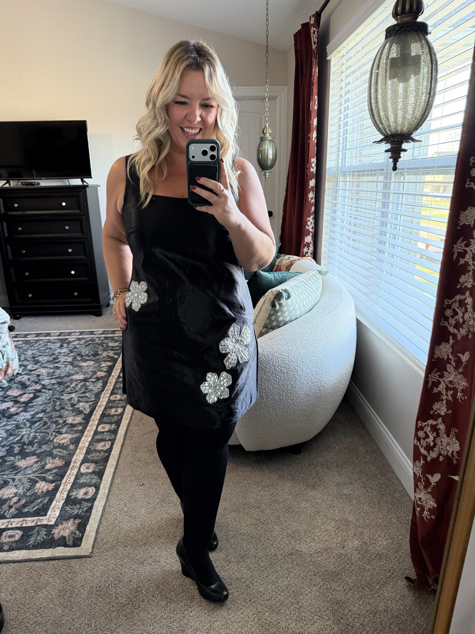 How darling is this sequin flower shift dress from Walmart?? Wearing my true sz large. Also comes in purple!

#LTKMidsize #LTKFindsUnder50 #LTKPetite